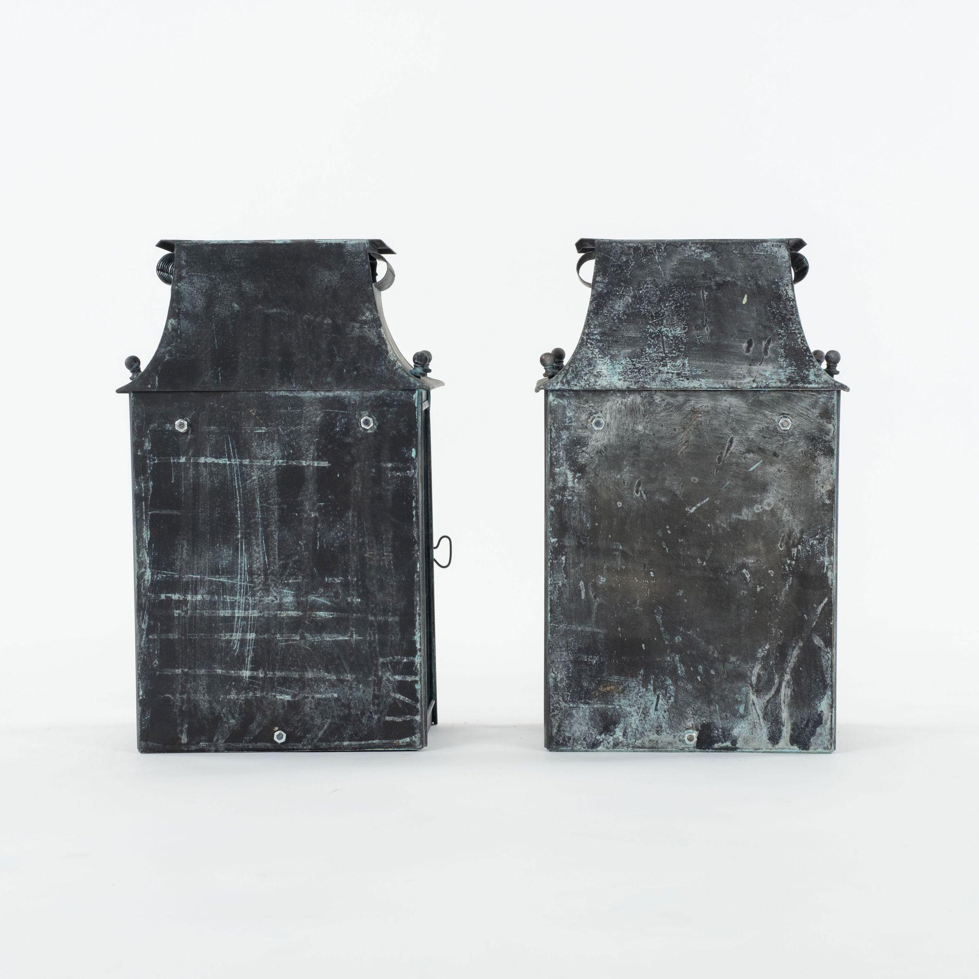 Pair of Ebonized Tole and Glass Wall-Mounted Lanterns 1