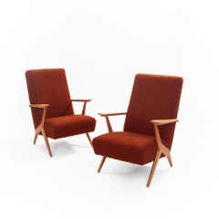 Pair of Eccentric Italian Mid-Century Armchairs in Beech and Red Bouclé 1950s