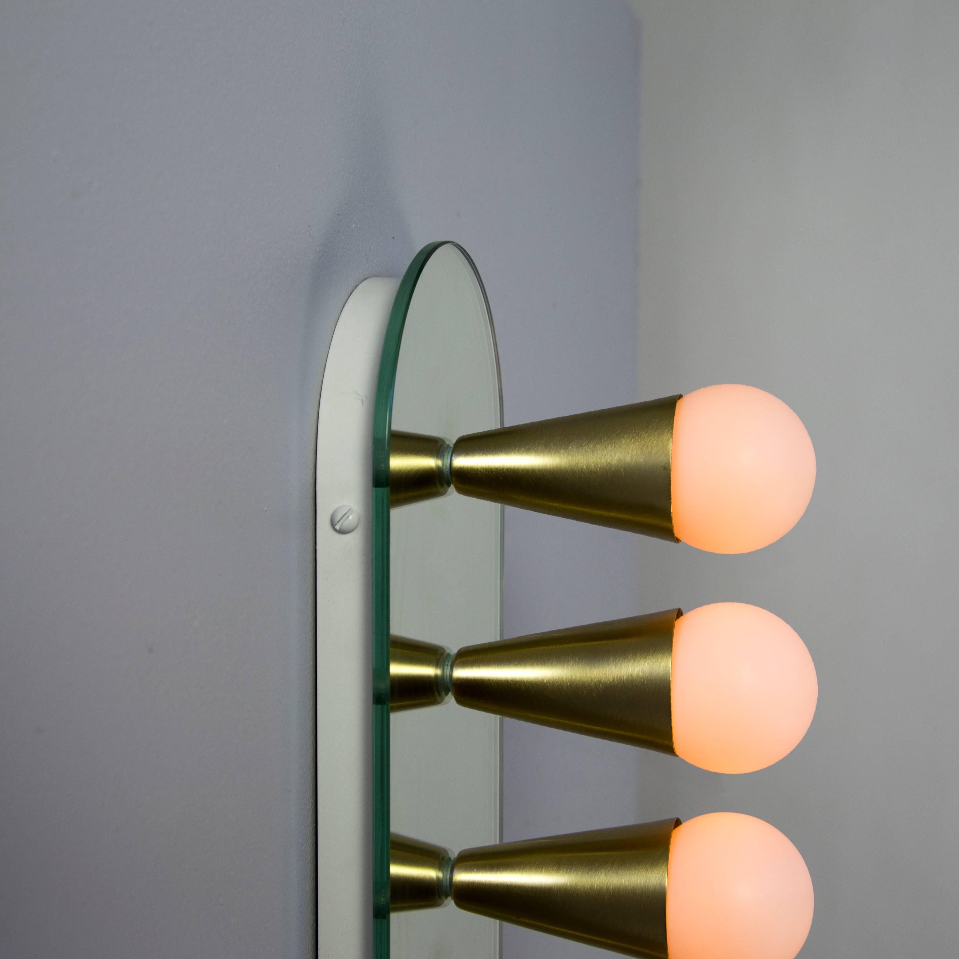 Pair of Echo Six Sconces in Brass, from Souda, in Stock In New Condition In Brooklyn, NY