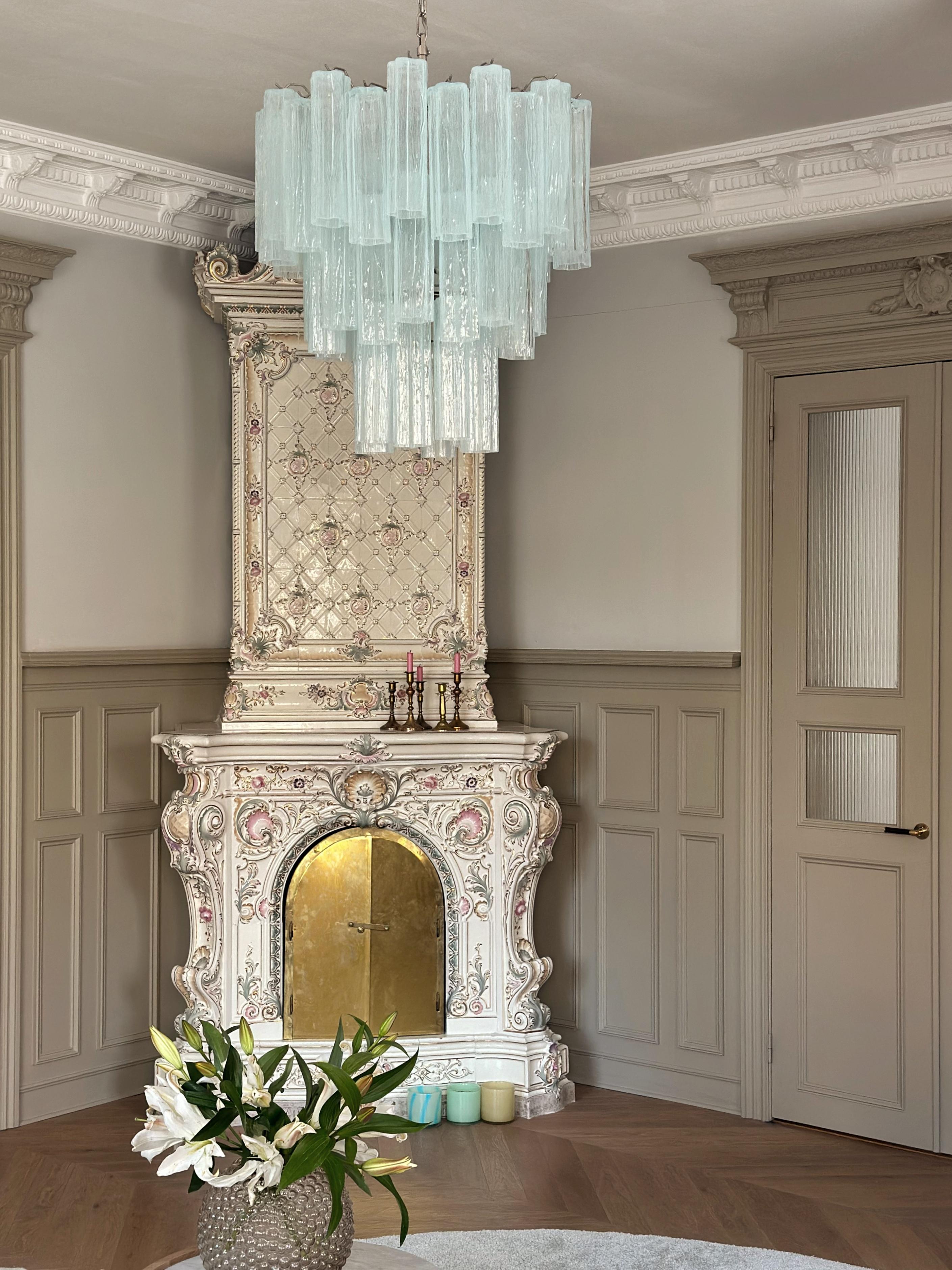 XXI secolo e contemporaneo Coppia di lampadari eclettici di Murano Tronchi in tonalità menta in vendita