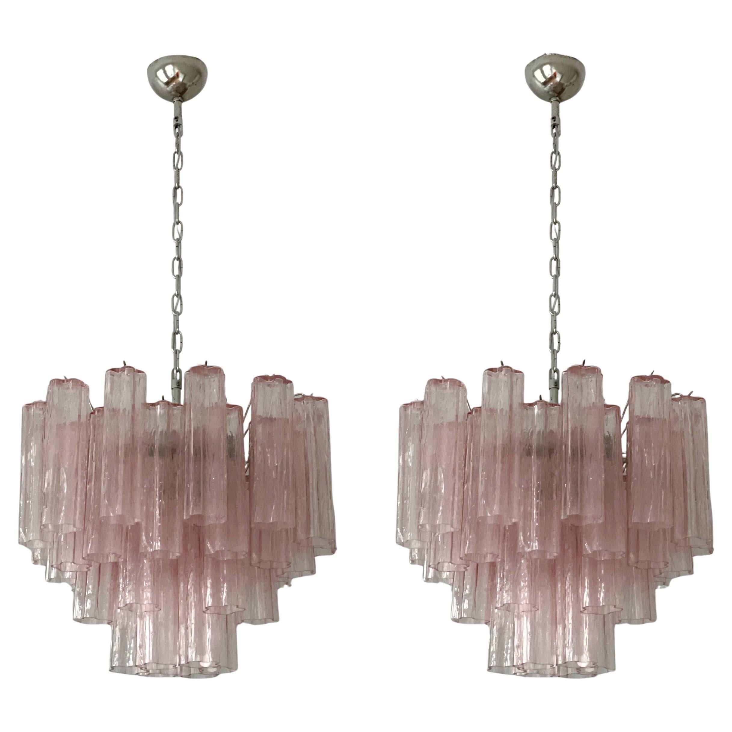 Paire de lustres classiques roses de Murano Tronchi