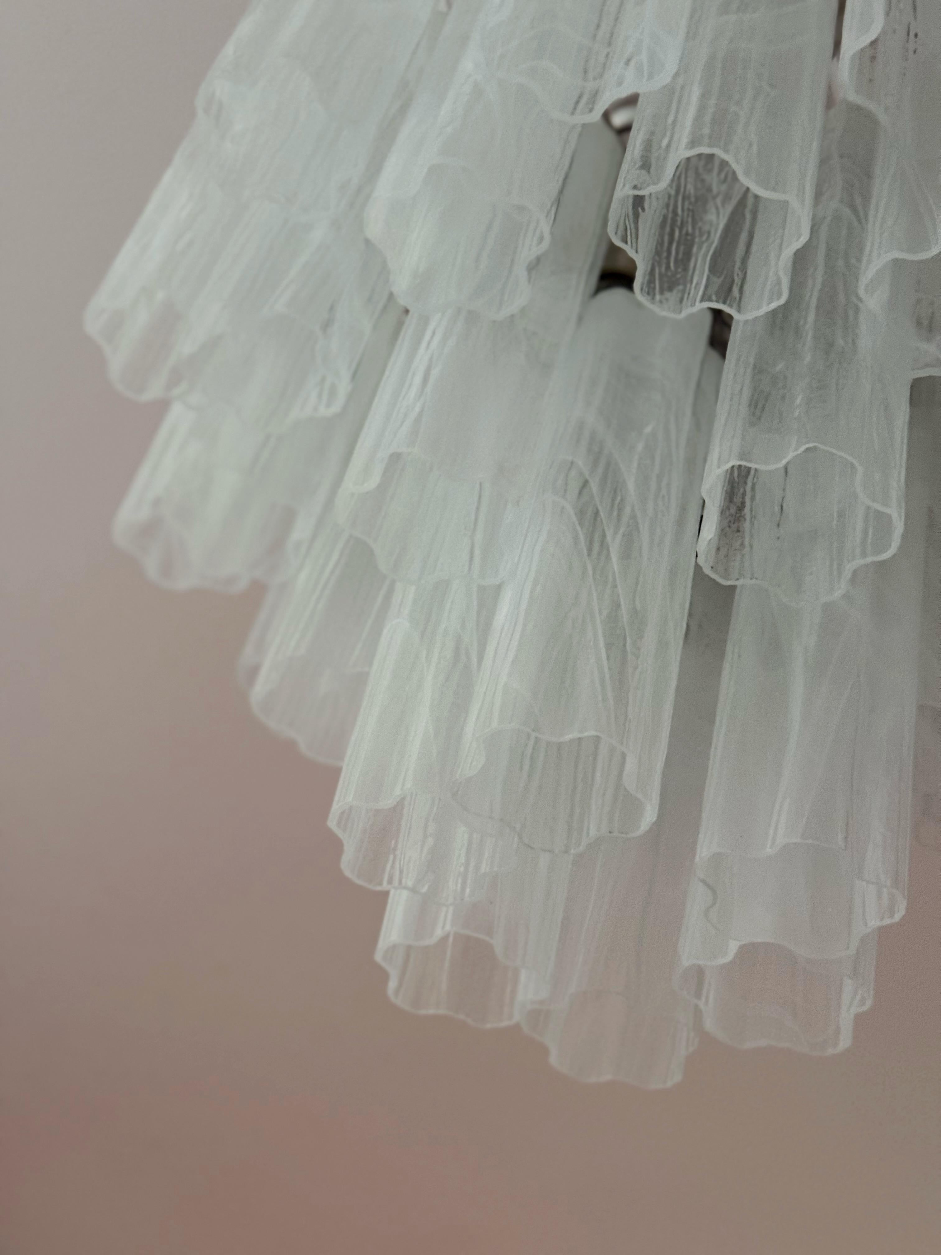Contemporary Pair of Eclectic White Murano Chandeliers Tronchi - Swirled Marbled Pattern For Sale
