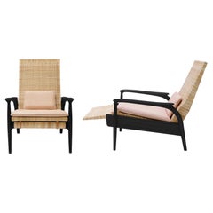 Paire de fauteuils écologiques, chêne noirci, canne naturelle tissée à la main, coussins en cuir