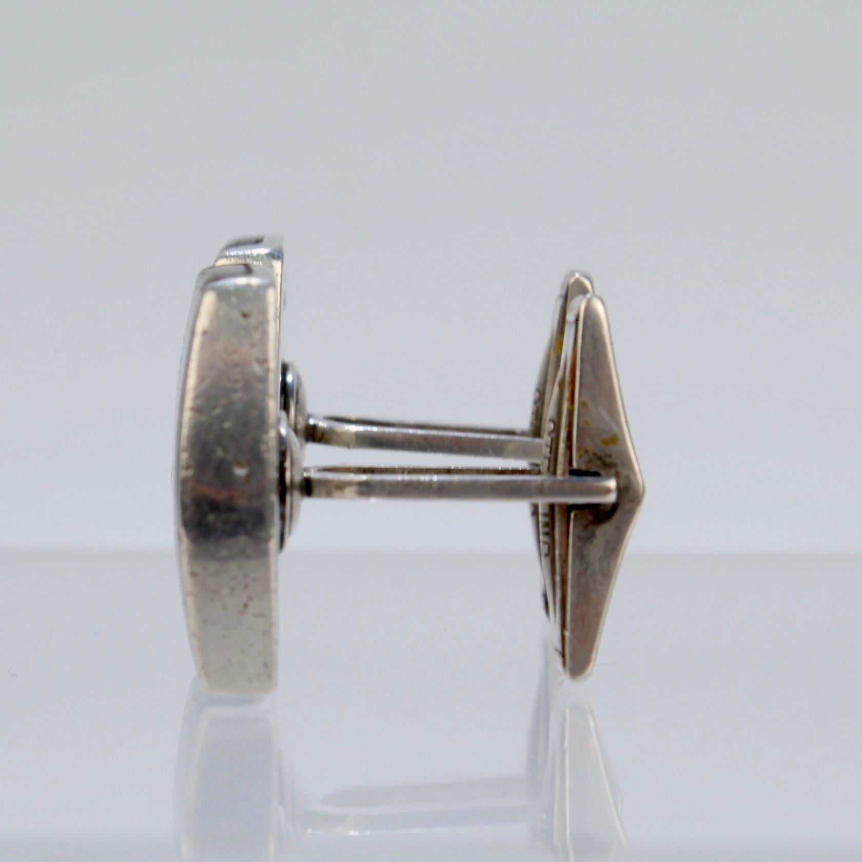 Pair of Ed Wiener Modernist Sterling Silver and Ebony Wood Cufflinks For Sale 3
