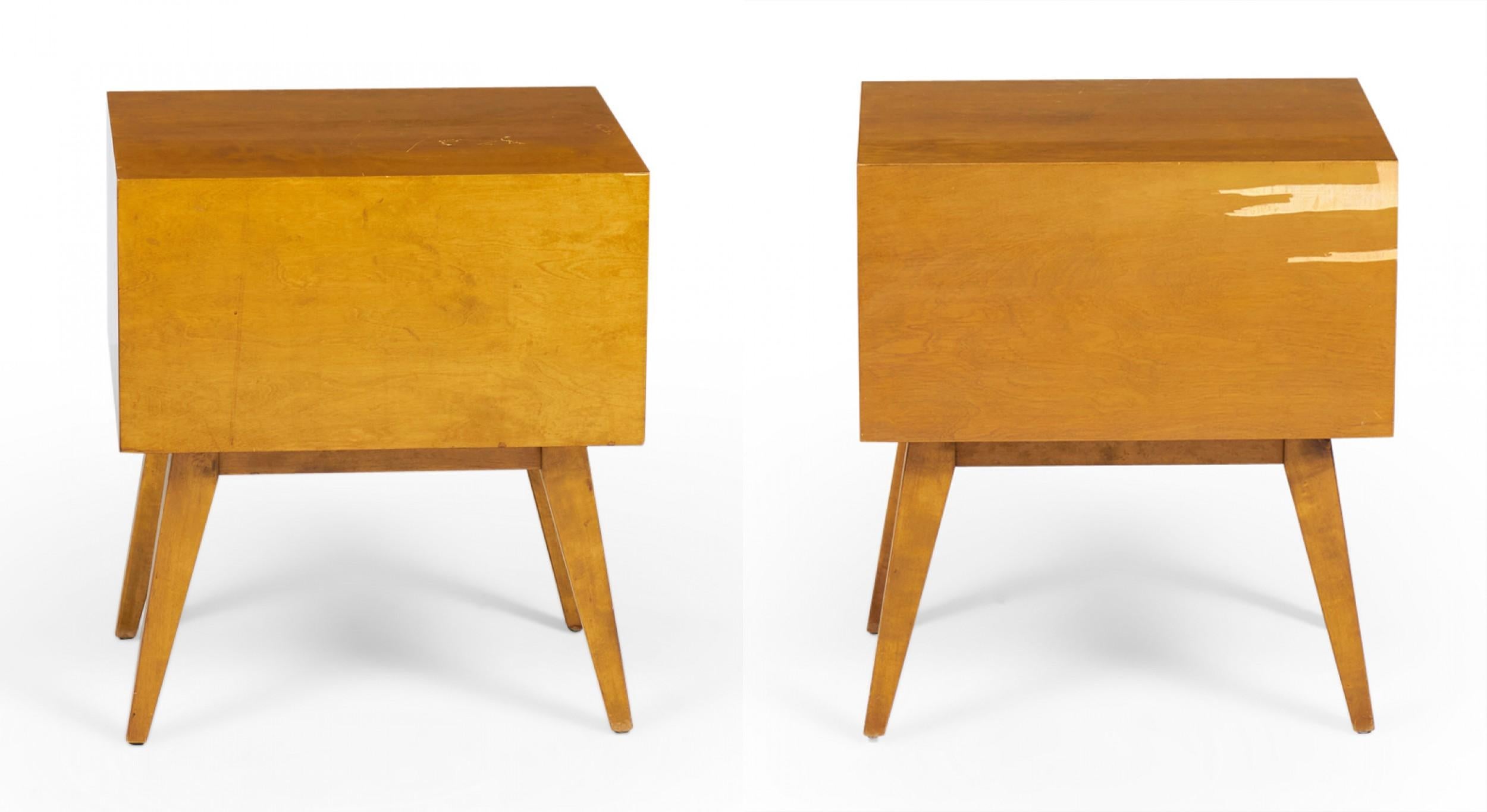 Pair of Edmond Spence Swedish Mid-Century Wave Front Birchwood Nightstands In Good Condition For Sale In New York, NY