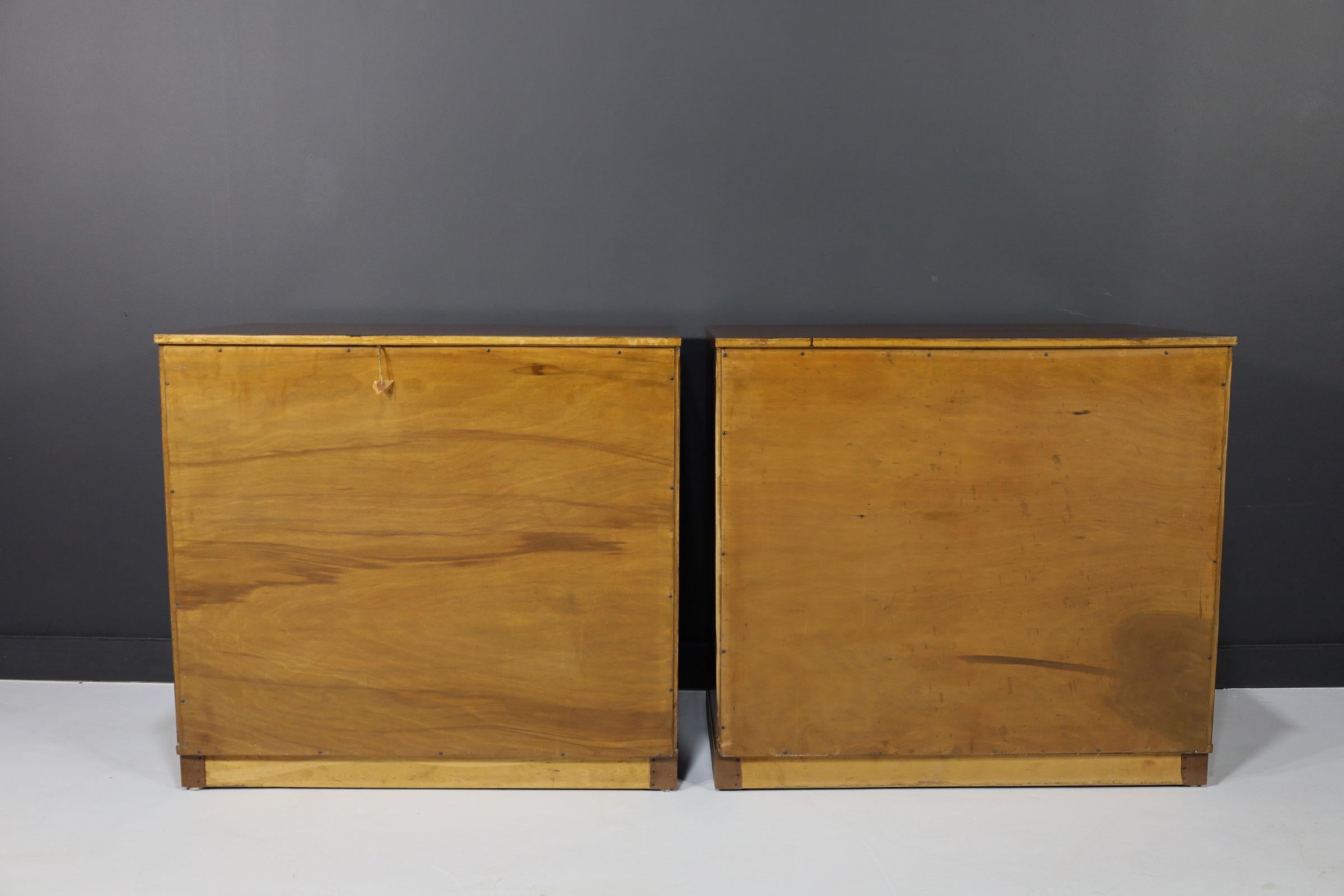 Pair of Edward Wormley for Dunbar Chest of Drawers, Nightstands For Sale 3