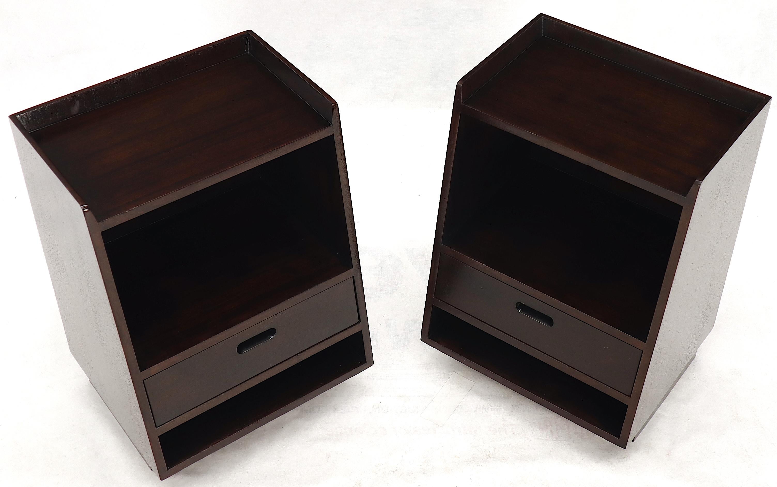 American Pair of Edward Wormley for Dunbar Dark Chocolate End Tables Nightstands For Sale