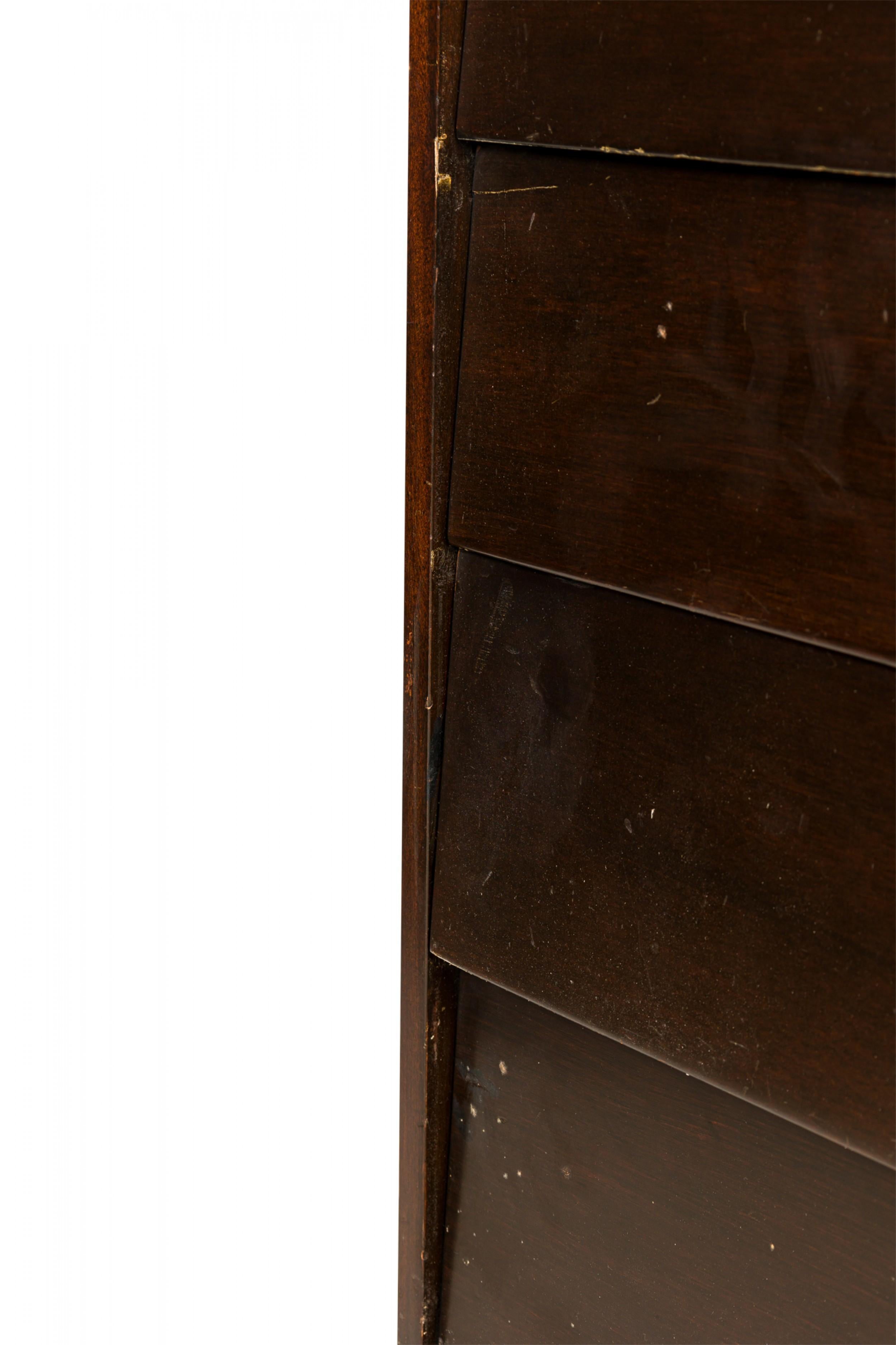 Paire de commodes / commodes à persiennes en bois foncé Edward Wormley pour Dunbar en vente 5