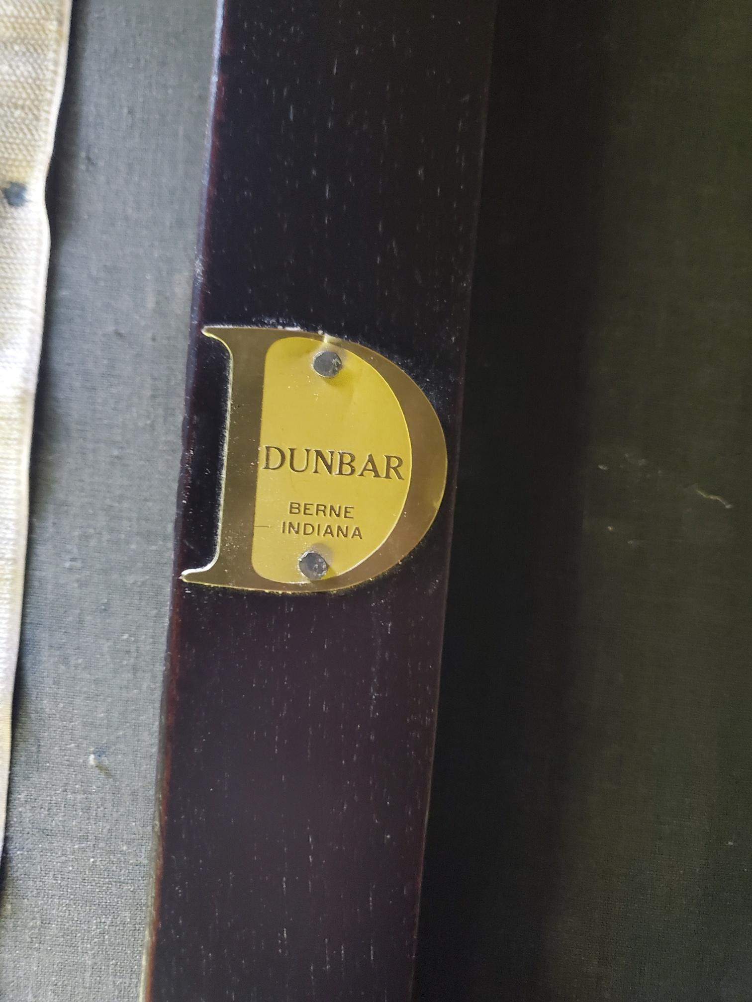 Paar Edward Wormley für Dunbar Loungesessel und Ottomane im Angebot 9