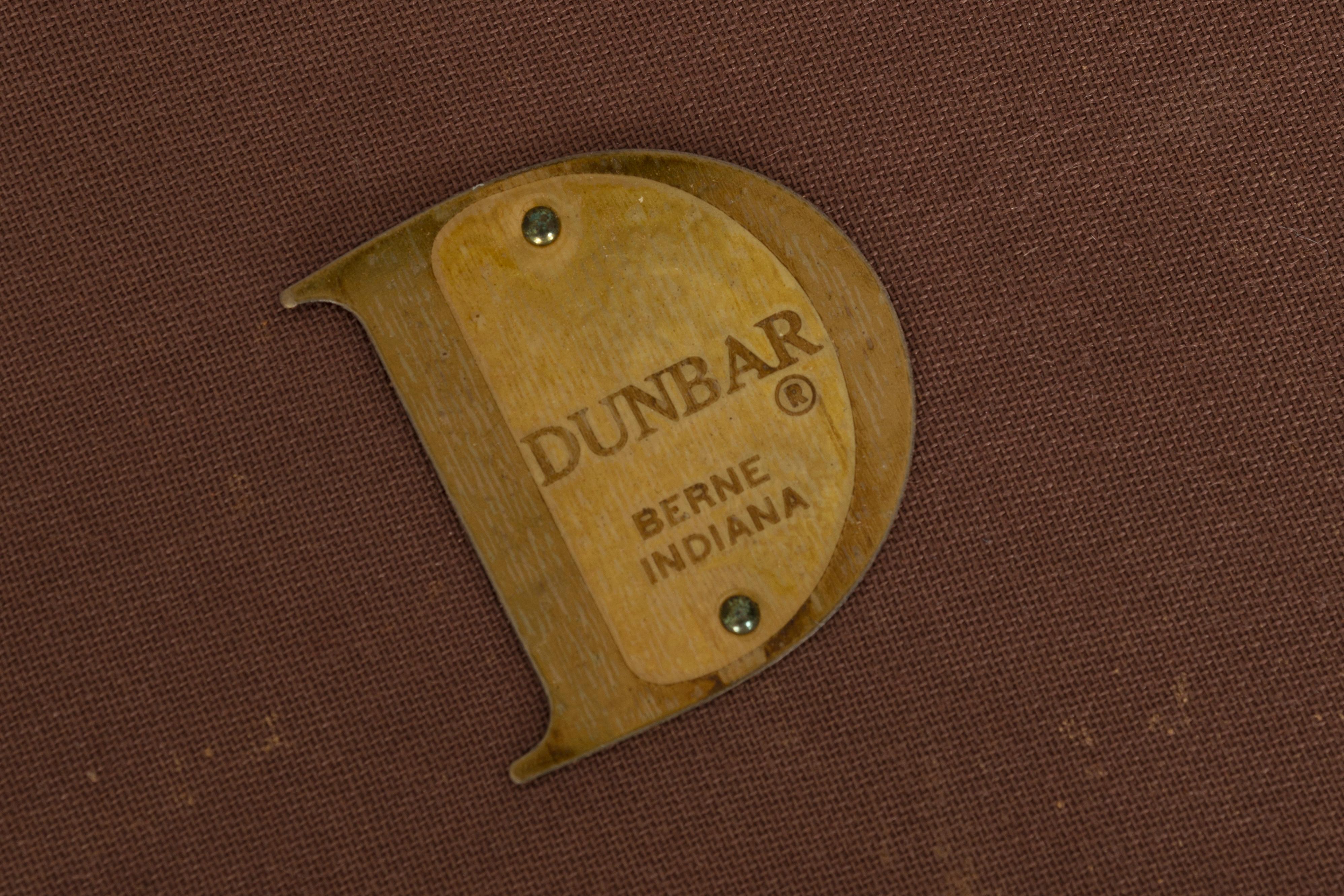 Ein Paar Pull-Up-Loungesessel von Edward Wormley für Dunbar im Angebot 4