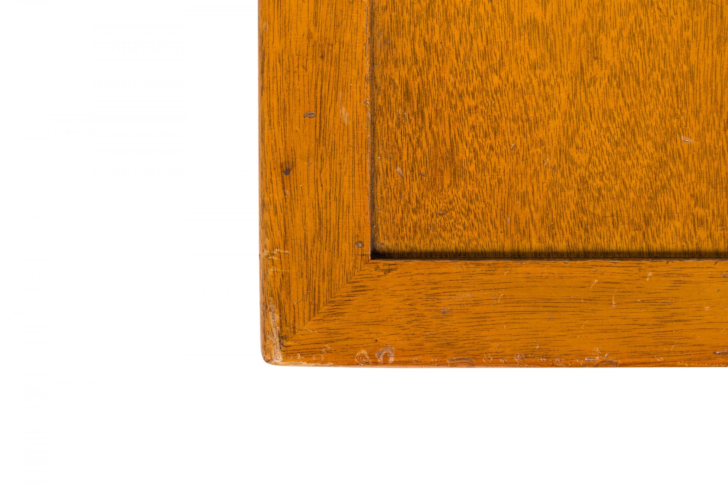 Ein Paar Edward Wormley für Dunbar Quadratischer Doppelregal Beistelltisch aus Holz im Angebot 1