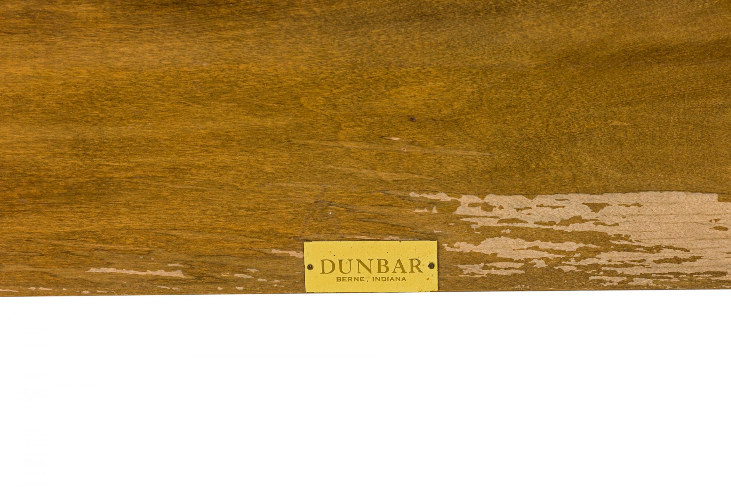 Paar Edward Wormley für Dunbar Dampf gebogenen hölzernen Paddel Form Twin Bed Headbo im Angebot 7