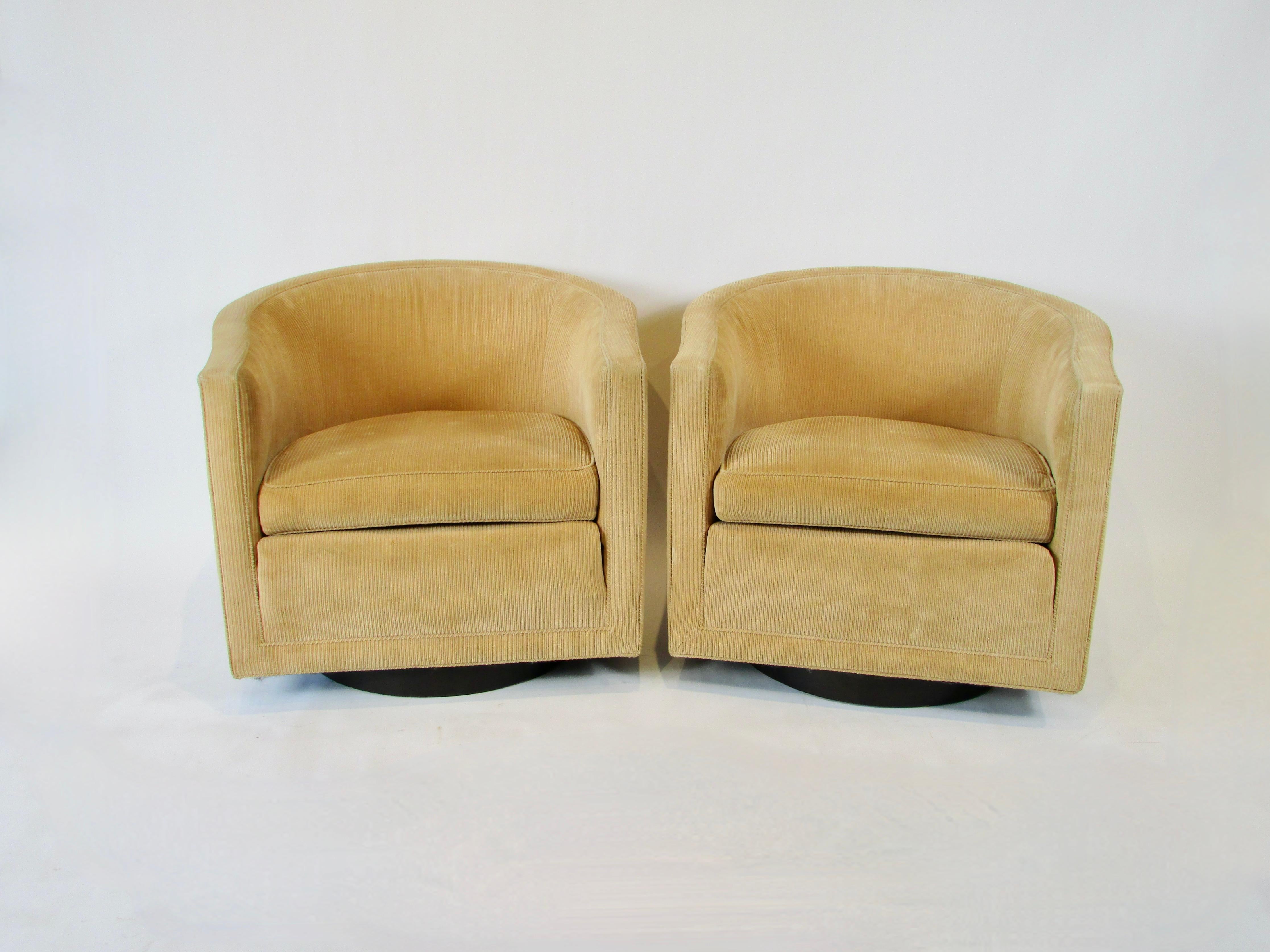 Wood Pair of Edward Wormley for Dunbar Swivel Barrel Chairs in Clean Original Fabric