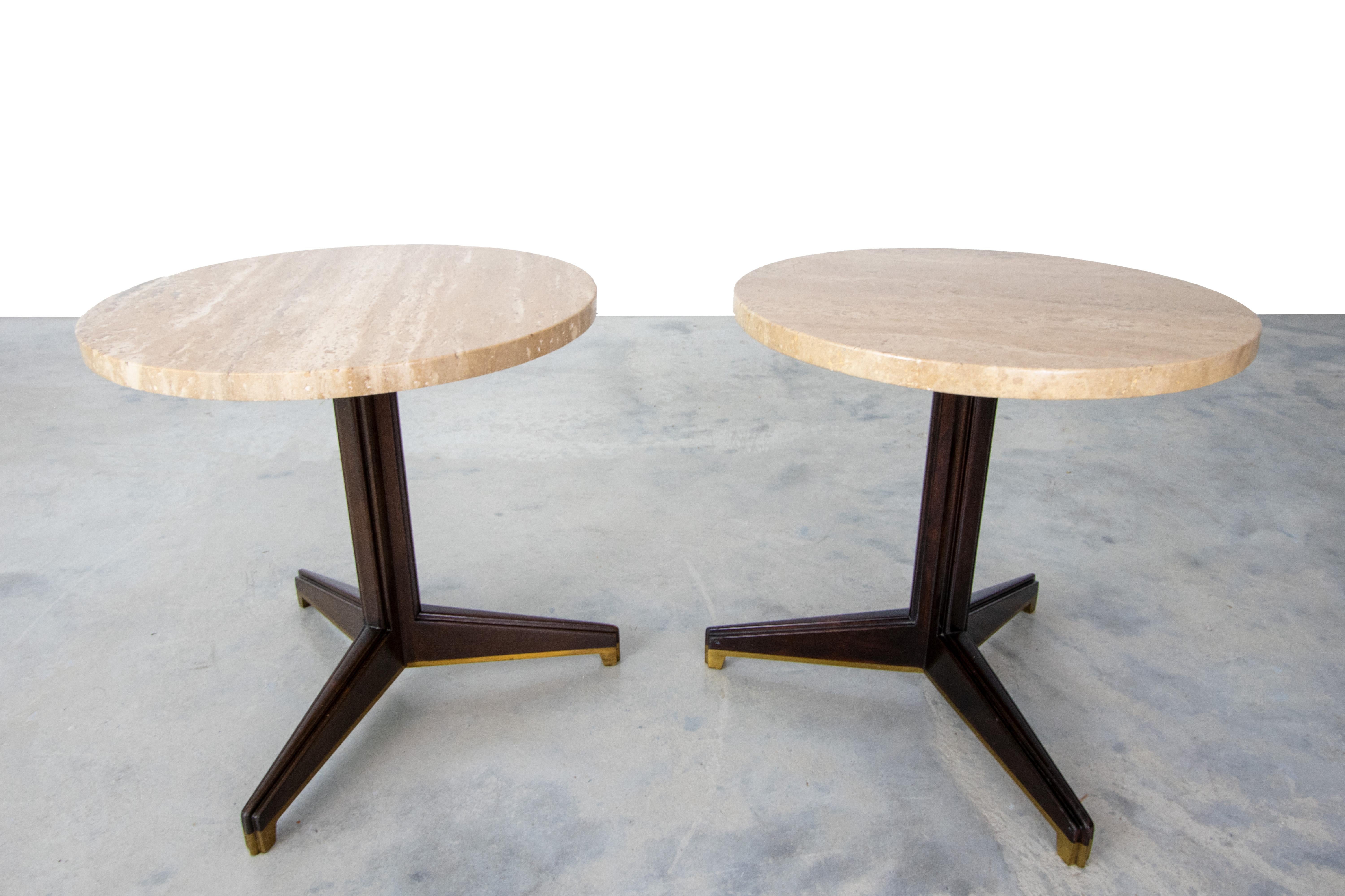 Pair of Edward Wormley for Dunbar travertine and brass pedestal side tables  For Sale 4