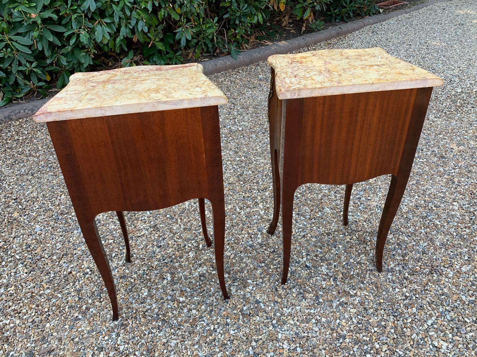 Pair of Edwardian / 1920’s French Walnut & Kingwood Bedsides with Marble Tops 12