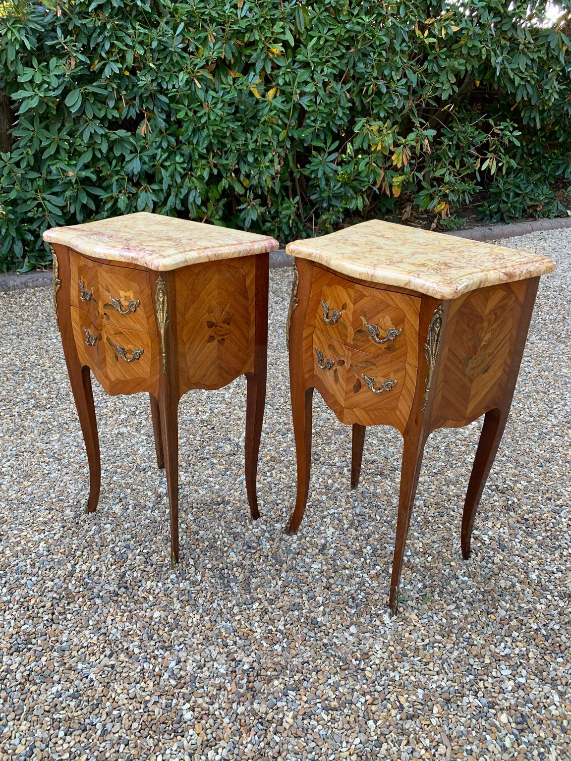 Hand-Crafted Pair of Edwardian / 1920’s French Walnut & Kingwood Bedsides with Marble Tops