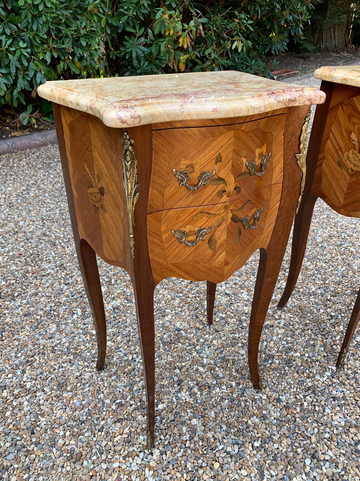 Pair of Edwardian / 1920’s French Walnut & Kingwood Bedsides with Marble Tops 1