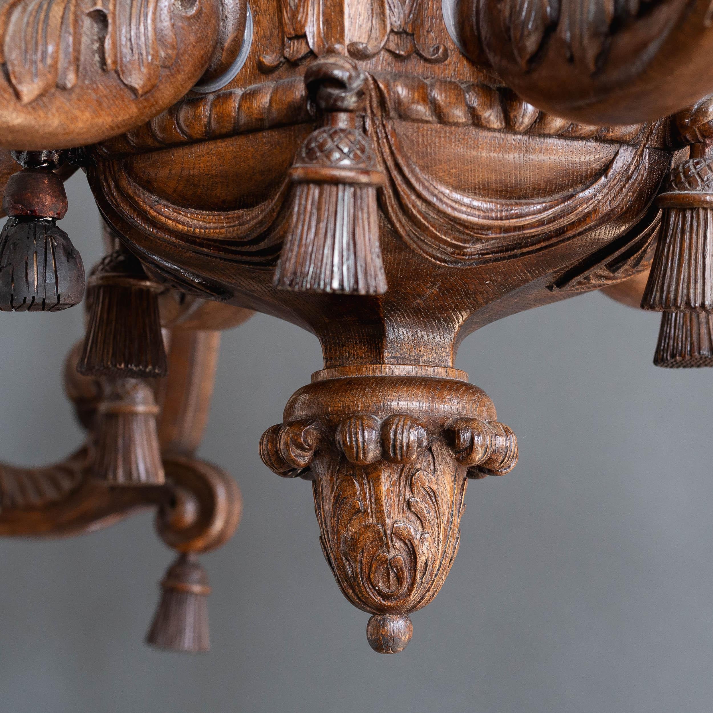 Coppia di lampadari edoardiani intagliati in Oak in stile barocco in vendita 1