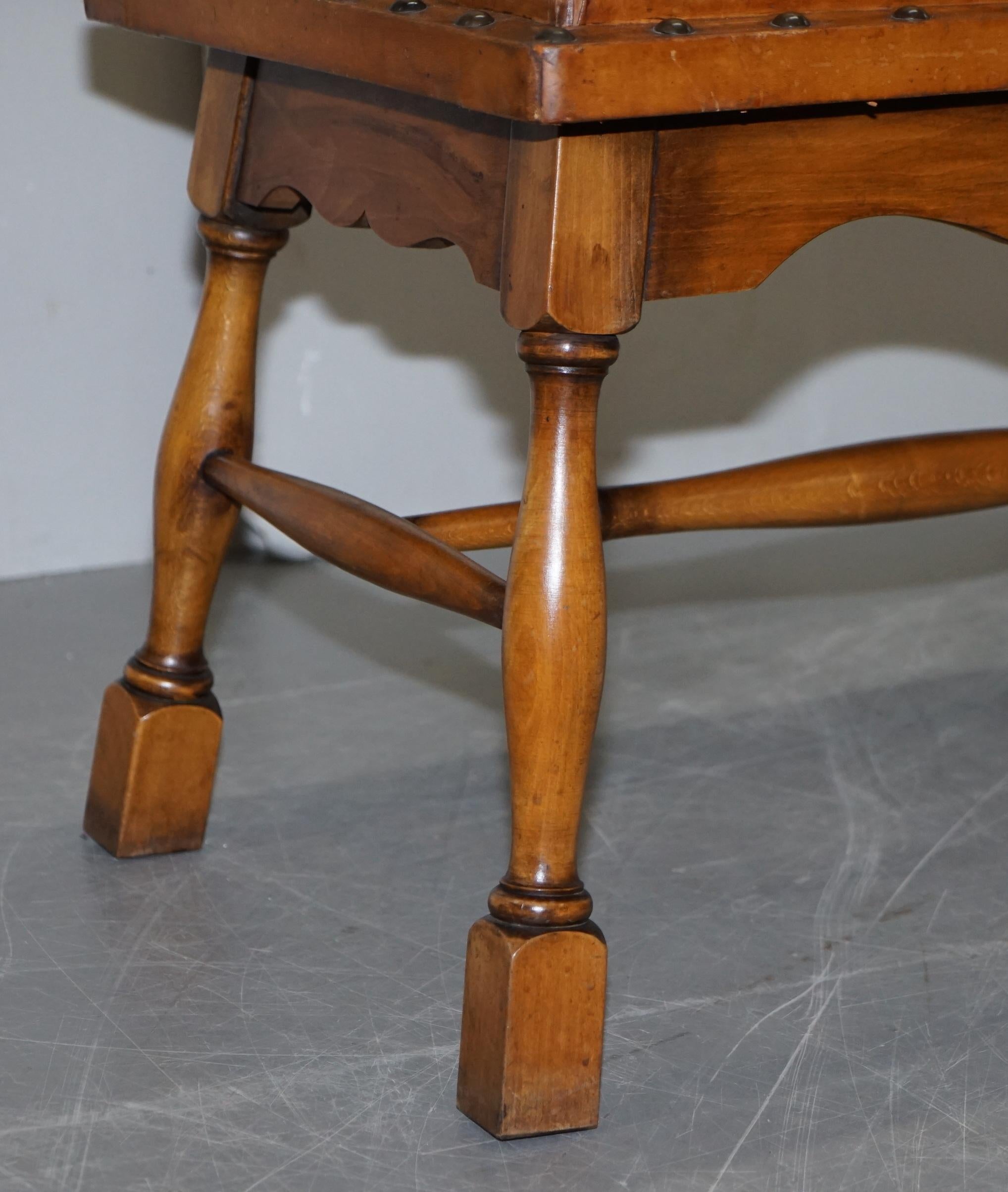 Pair of Edwardian circa 1910 English Oak and Leather Large Side Tables Studded 3