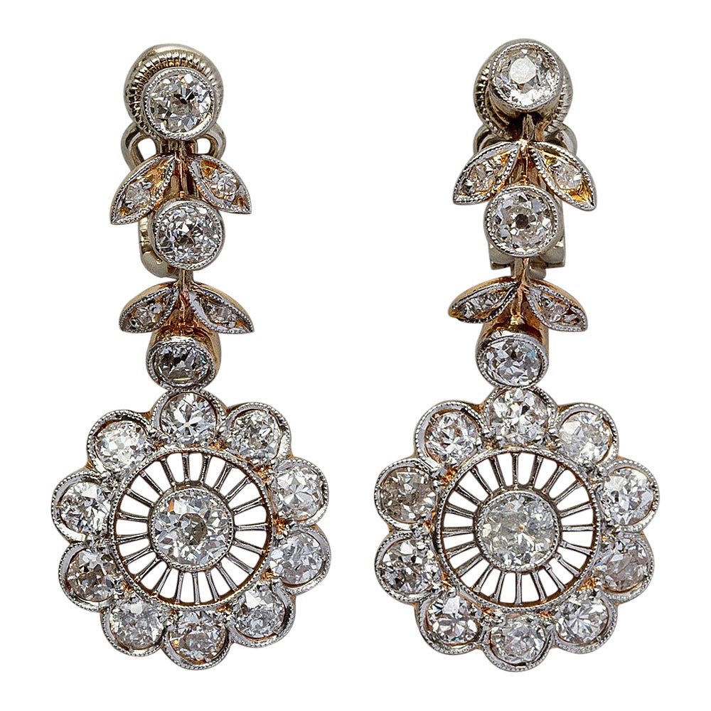 Paar edwardianische Ohrringe aus Gold und Diamanten
