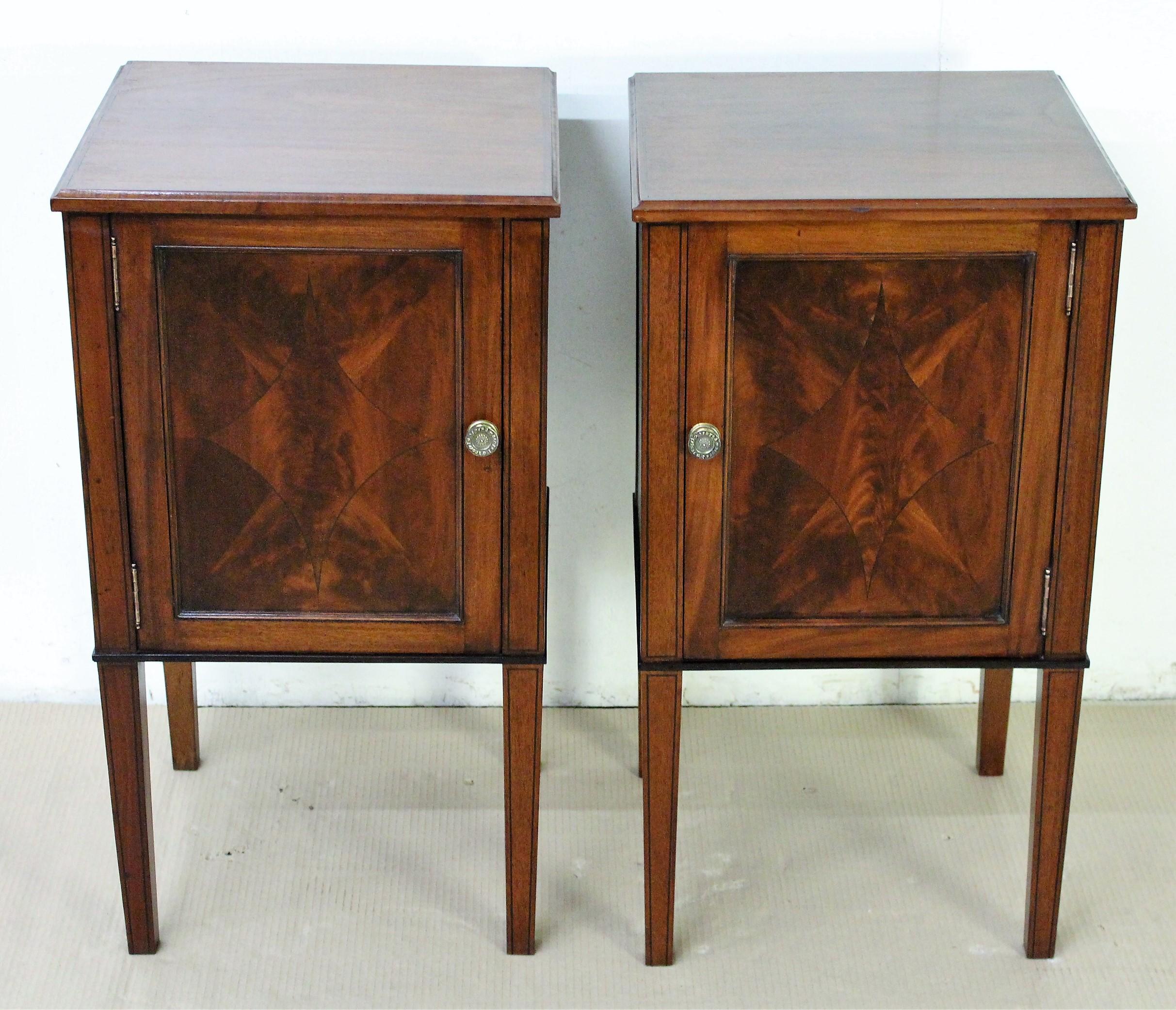 Pair of Edwardian Inlaid Mahogany Bedside Cupboards In Good Condition In Poling, West Sussex