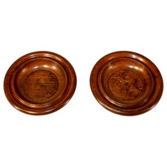 Par de posavasos eduardianos de roble