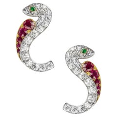 Coppia di orecchini a forma di serpente in rubino e diamanti di epoca tardo vittoriana