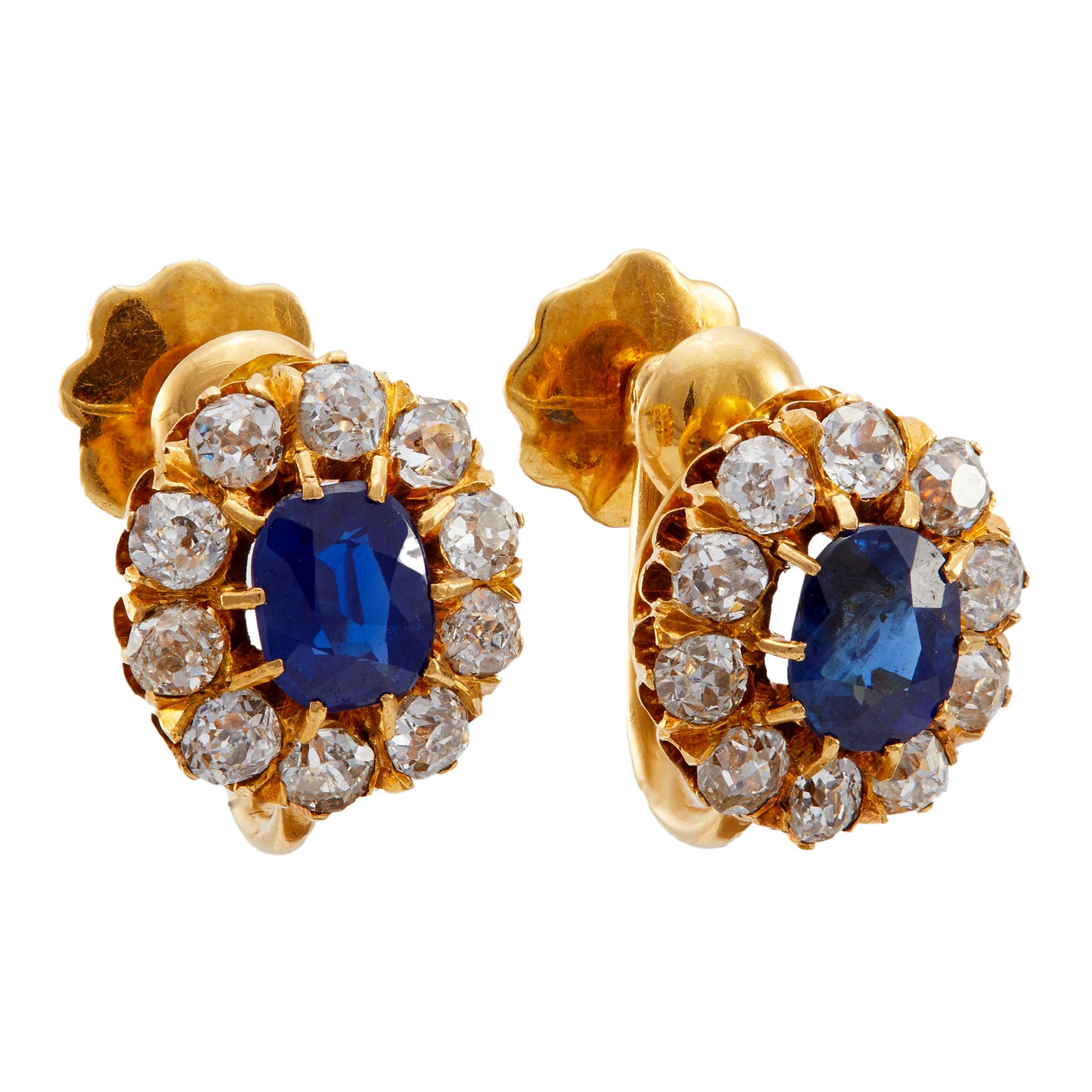 Women's or Men's Pair of Edwardian Sapphire Diamond 18K Yellow Gold Cluster Earrings
