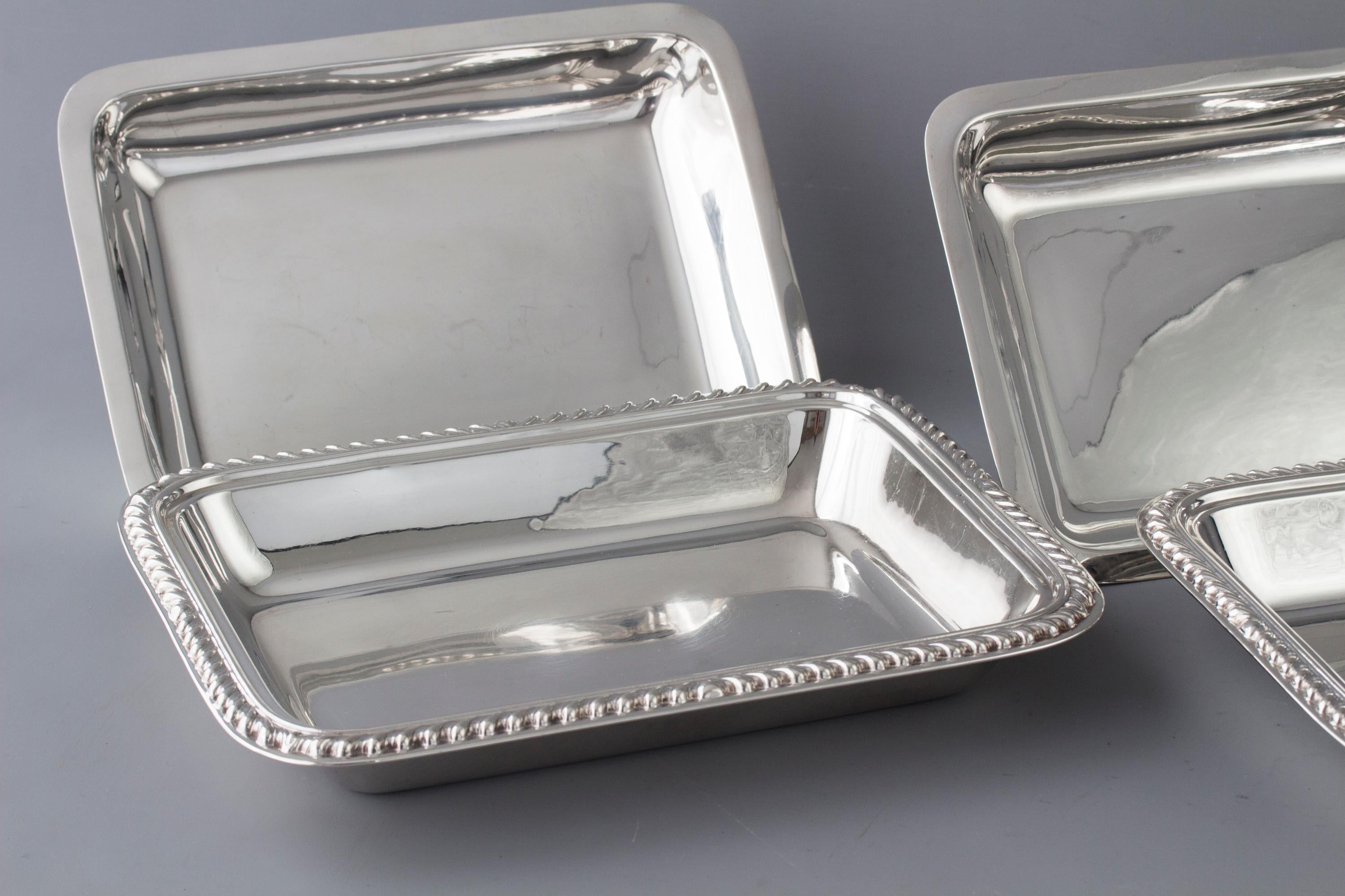 Early 20th Century Pair of Edwardian Silver Entree Dishes Sheffield, 1902