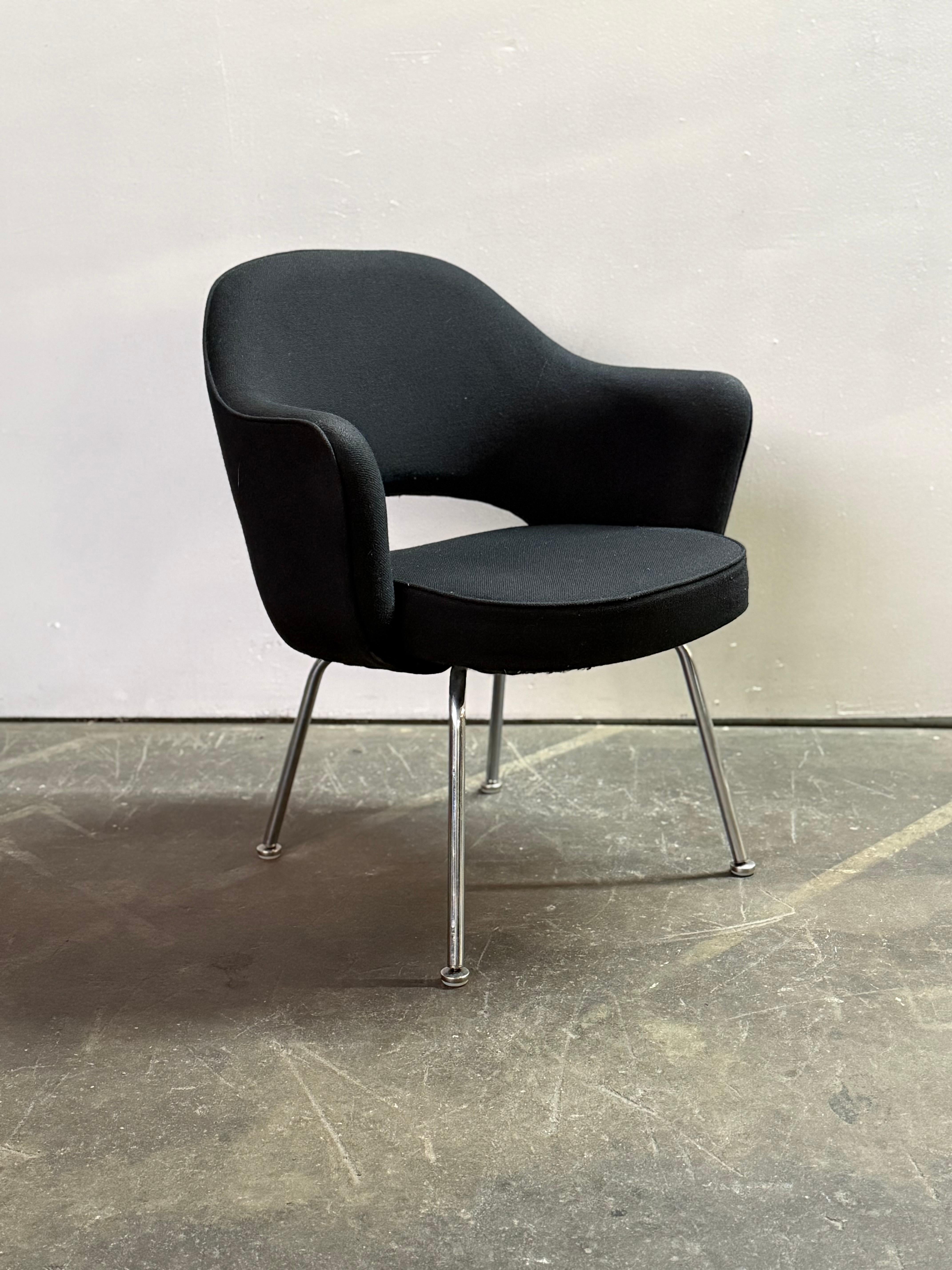 20th Century Pair of Eero Saarinen Executive Armchairs for Knoll For Sale