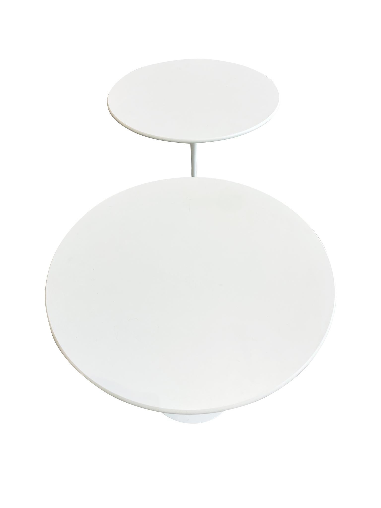 Pair of Eero Saarinen Tulip Side Tables for Knoll In Good Condition In New York, NY