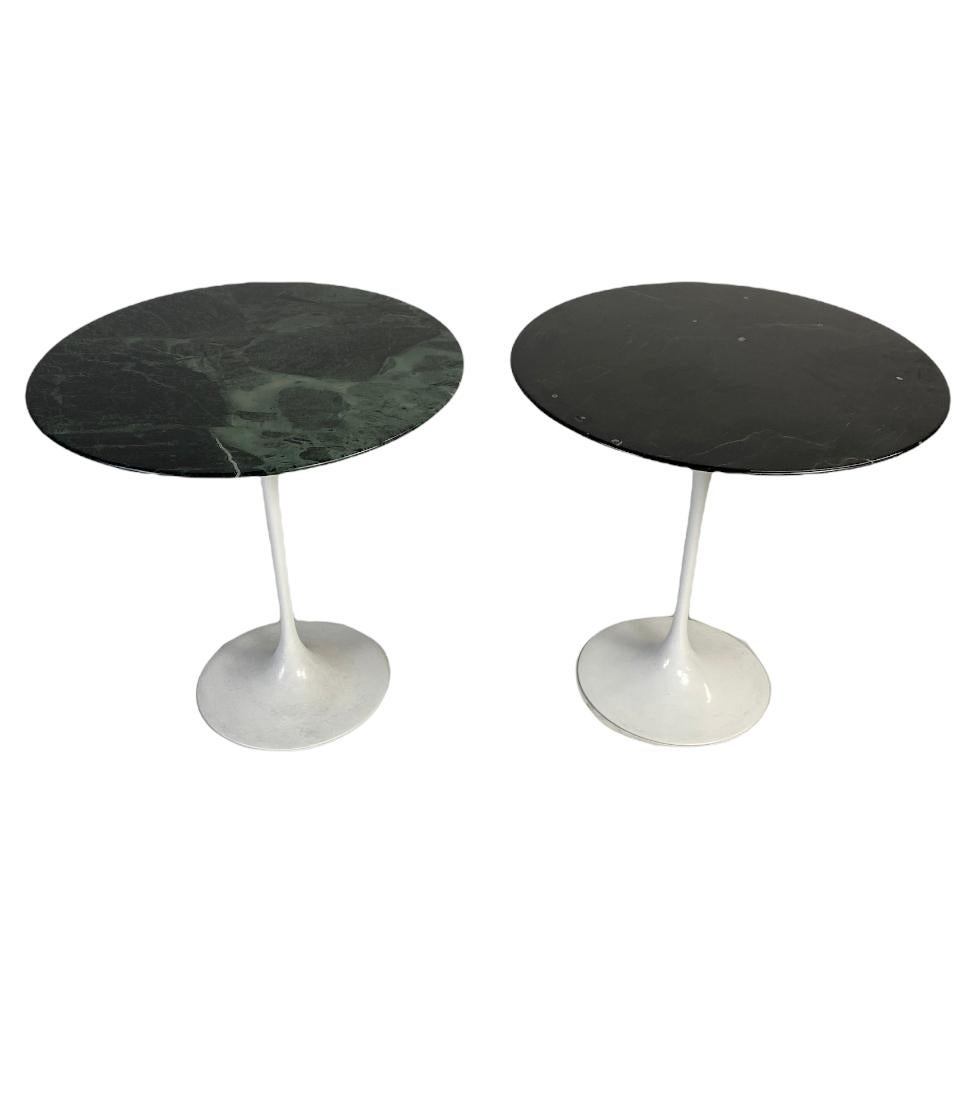 Pair of Eero Saarinen Tulip Side Tables in Verdi Alpi Marble 4