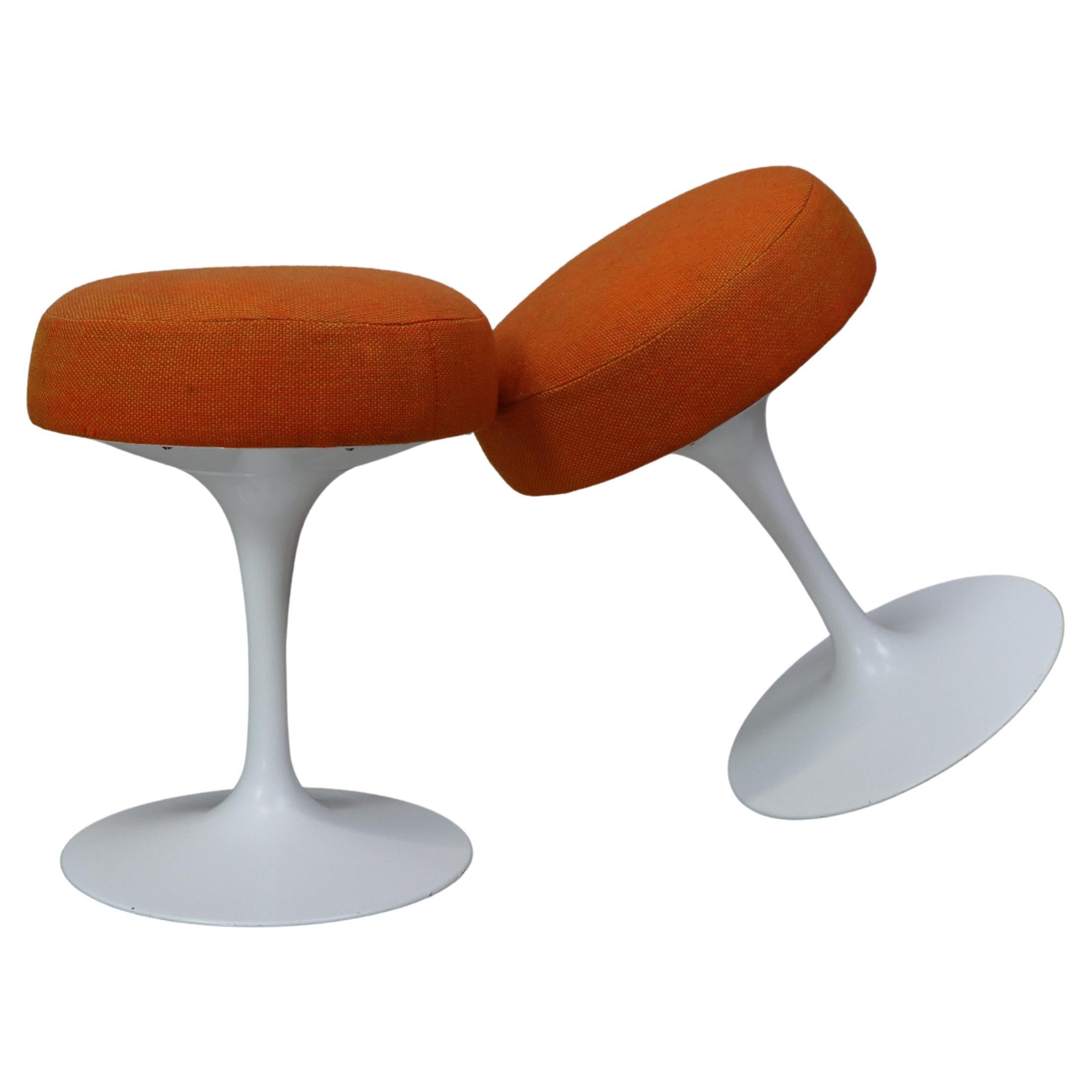 Pair of Eero Saarinen Tulip Stools for Knoll International, 1970's
