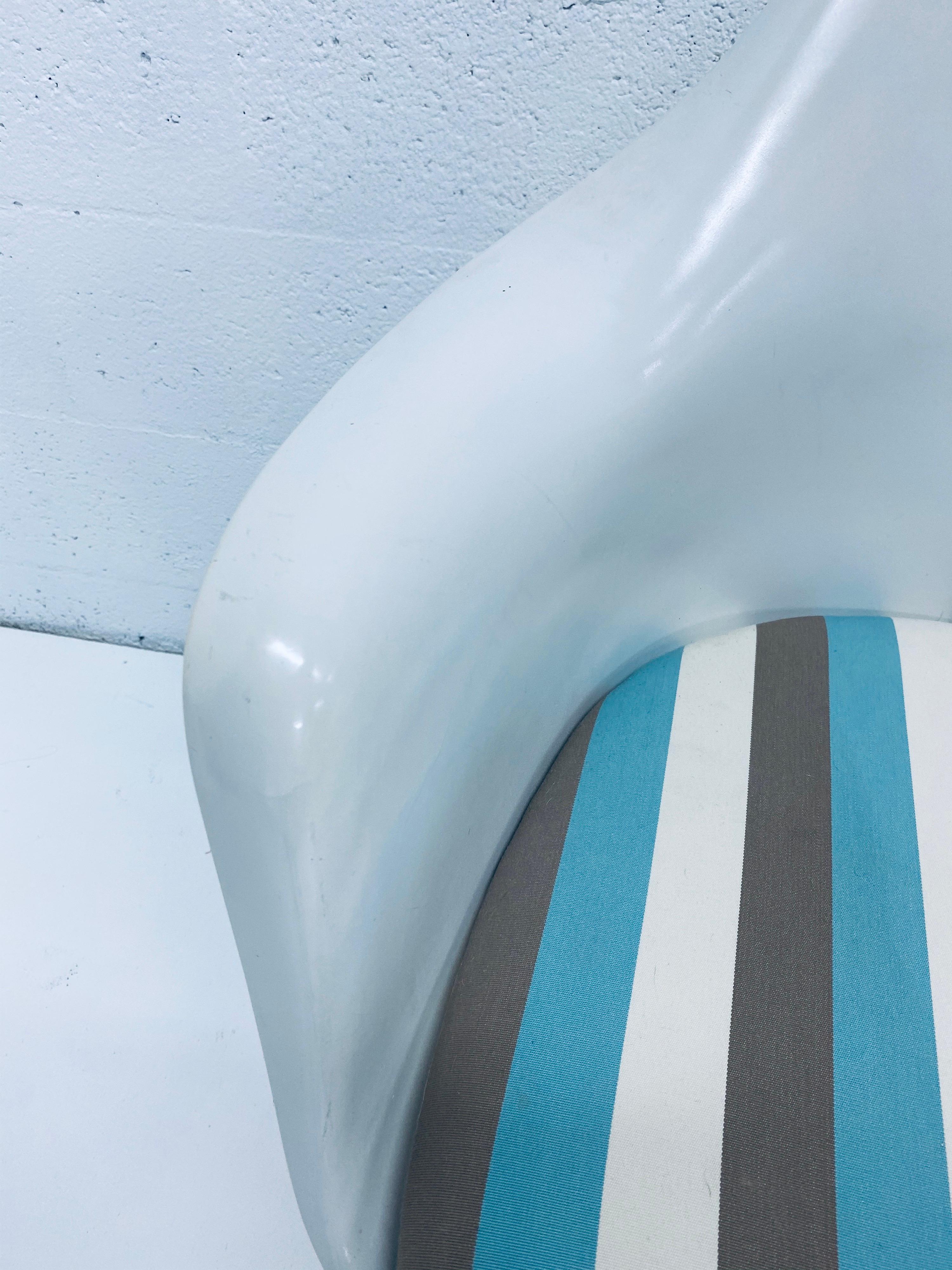 Pair of Eero Saarinen “Tulip” Swivel Arm Chairs for Knoll, 1950s 8
