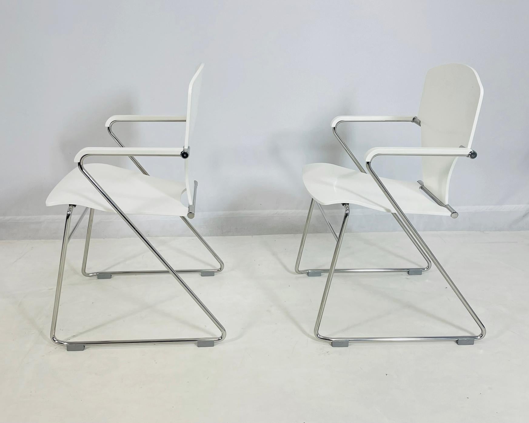Paar Egoa-Sessel von Josep Mora für STUA, Spanien, 2008 (Moderne) im Angebot