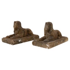 Antique Pair of Egyptian sphinxes in gold-coloured scaiola plaster
