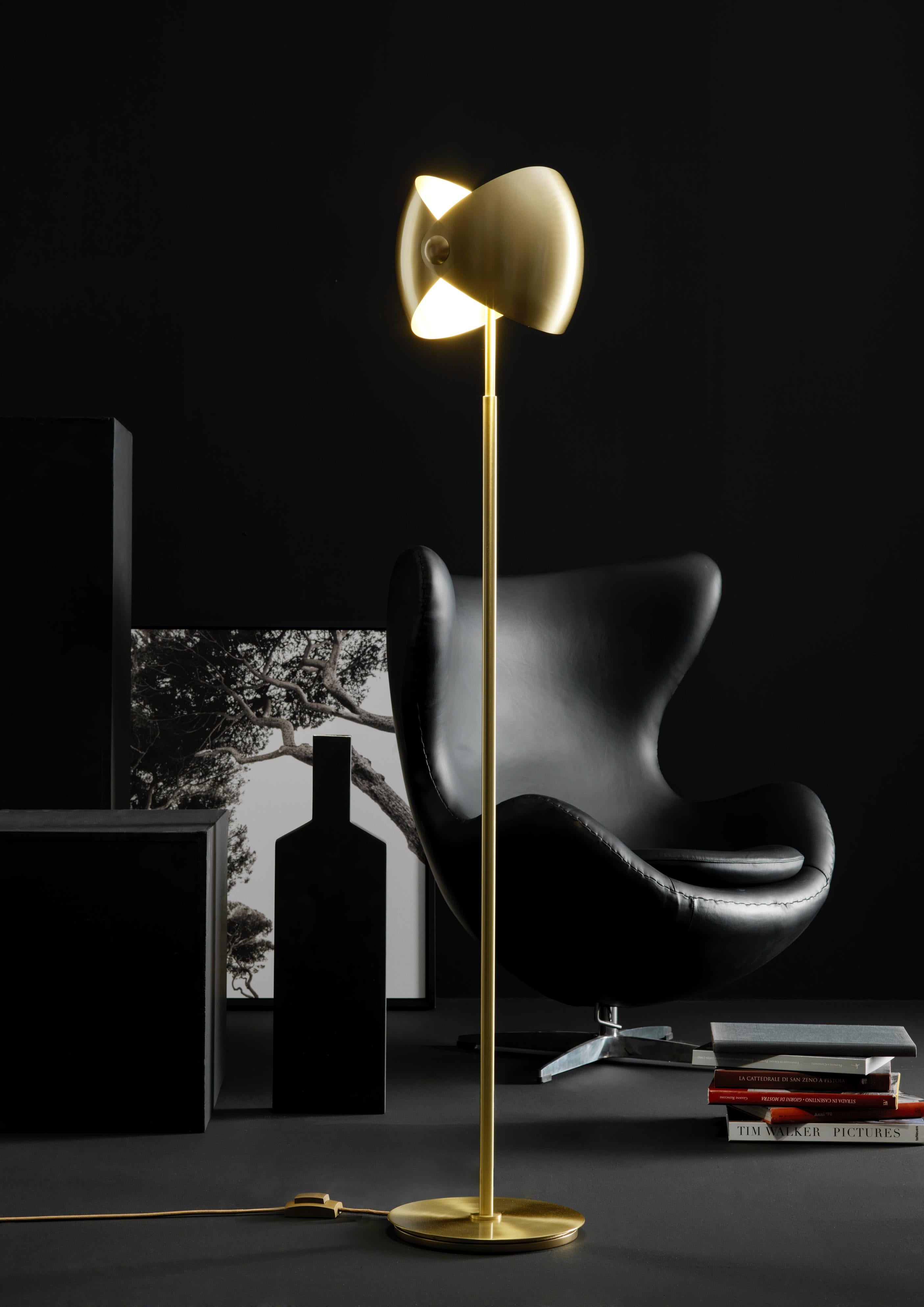 Pair of Eirene Brass Italian Pendant Lamp by Esperia For Sale 1