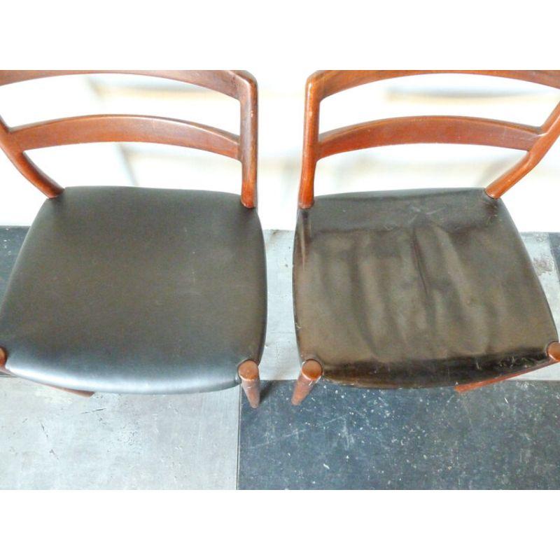Mid-Century Modern Pair of Ejner Larsen & Aksel Bender Madsen Teak and Leather Chair For Sale