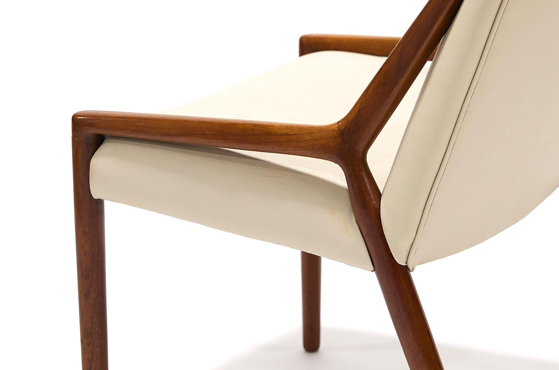 Pair of Ejner Larsen and Aksel Bender Madsen Chairs for Willy Beck, 1951 For Sale 1