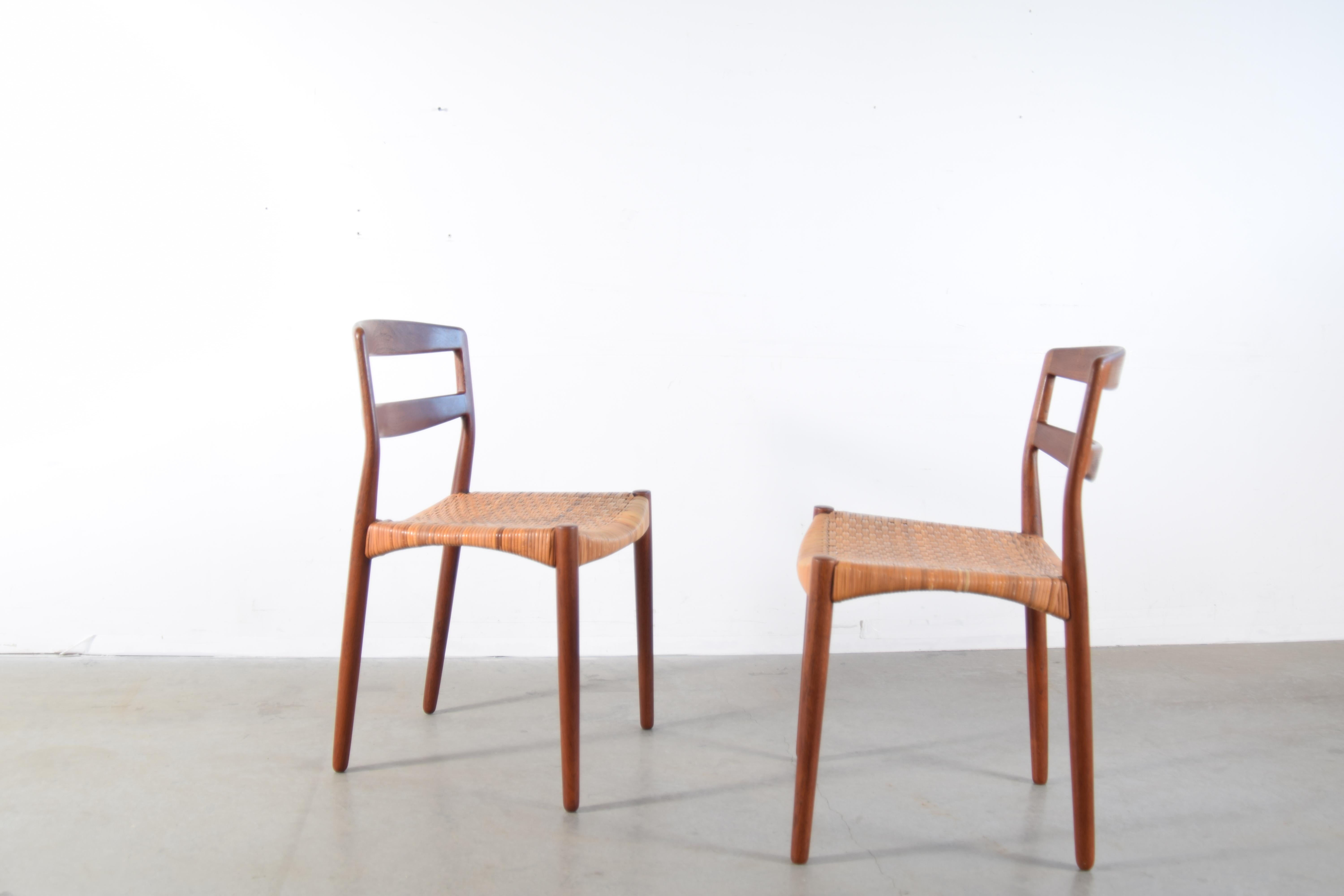 Scandinavian Modern Pair of Ejner Larsen and Aksel Bender Madsen Teak and Cane Chairs For Sale
