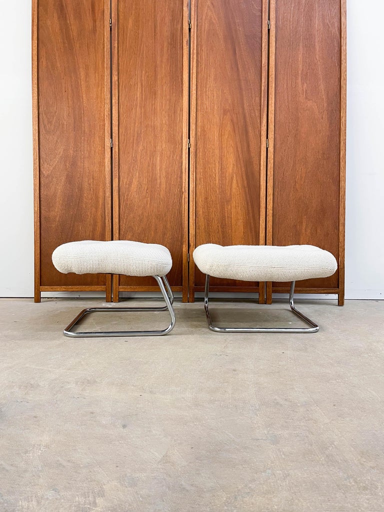 Pair of Ekornes 1970s Recliners with Ottomans For Sale at 1stDibs