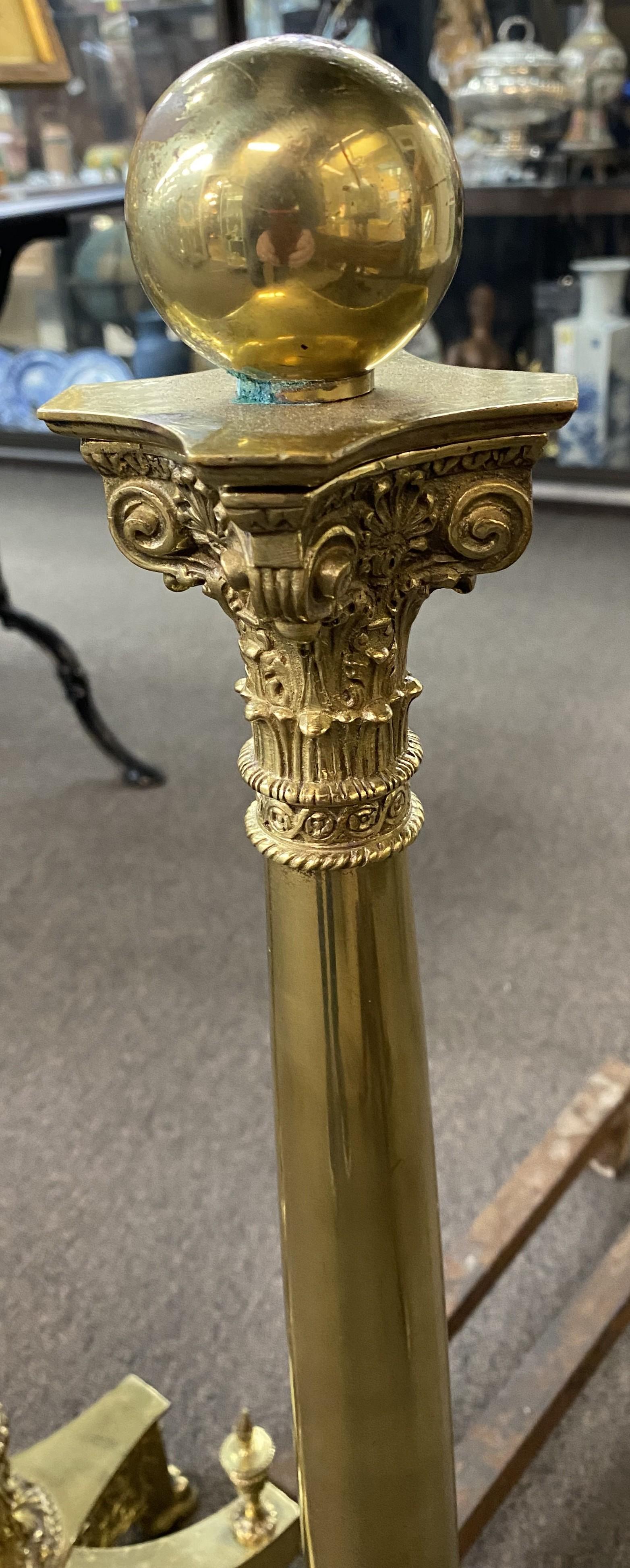 20th Century Pair of Elaborate Edwardian Column and Ball Brass Andirons For Sale