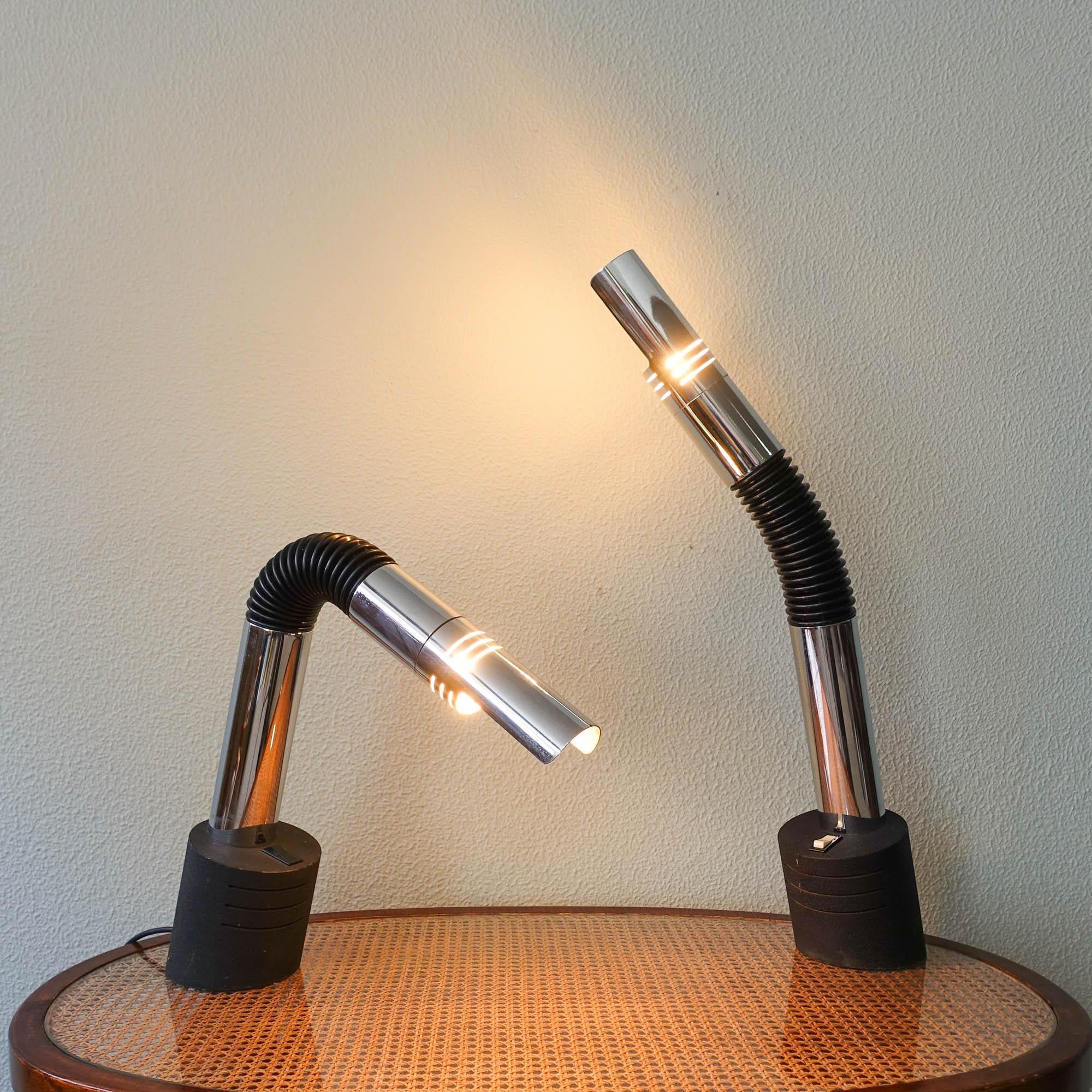 Pair of “Elbow” Table Lamp by E. Bellini for Targetti Sankey, 1970s In Good Condition For Sale In Lisboa, PT