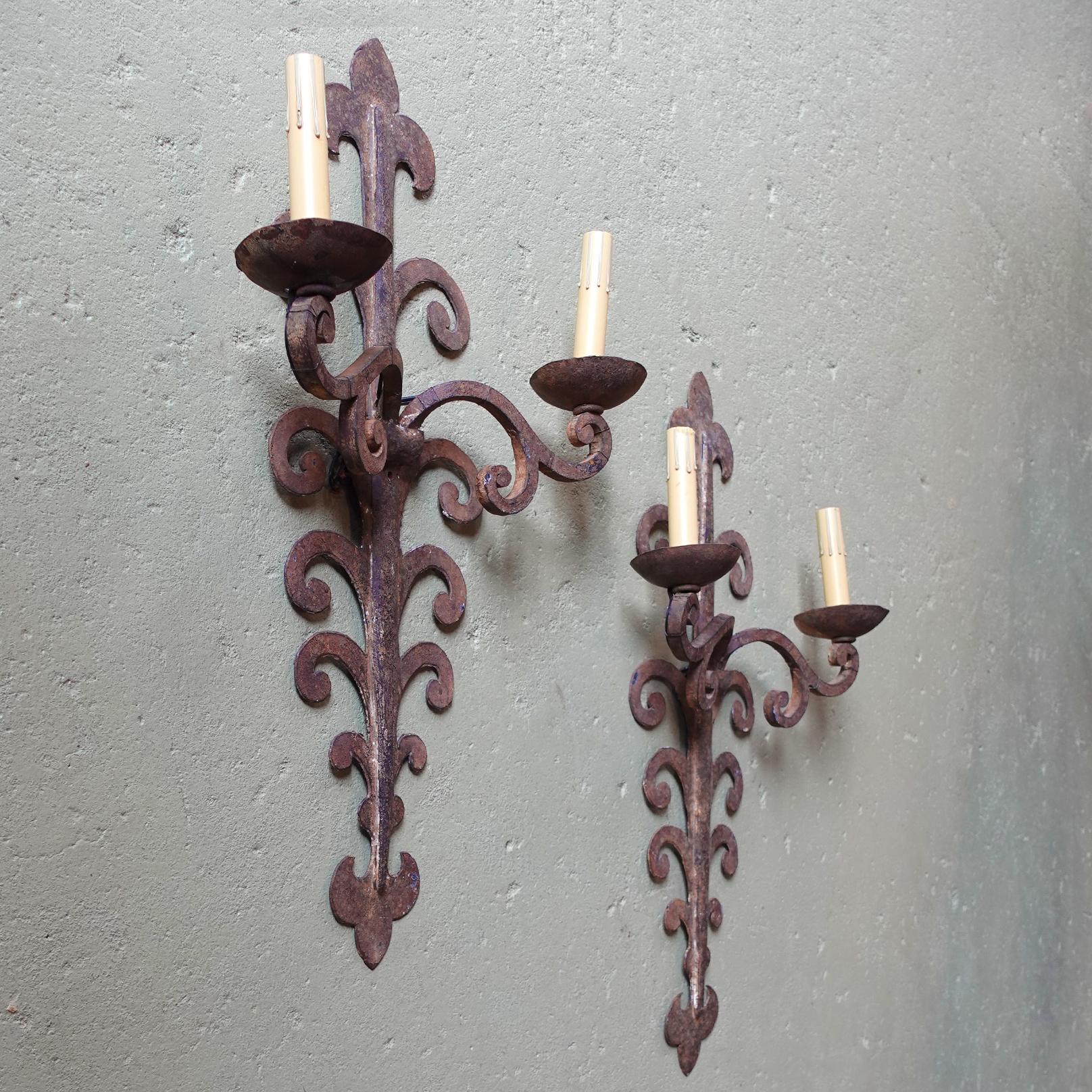 French Pair of Electrified 18th century Wrought Iron European Wall Sconces For Sale