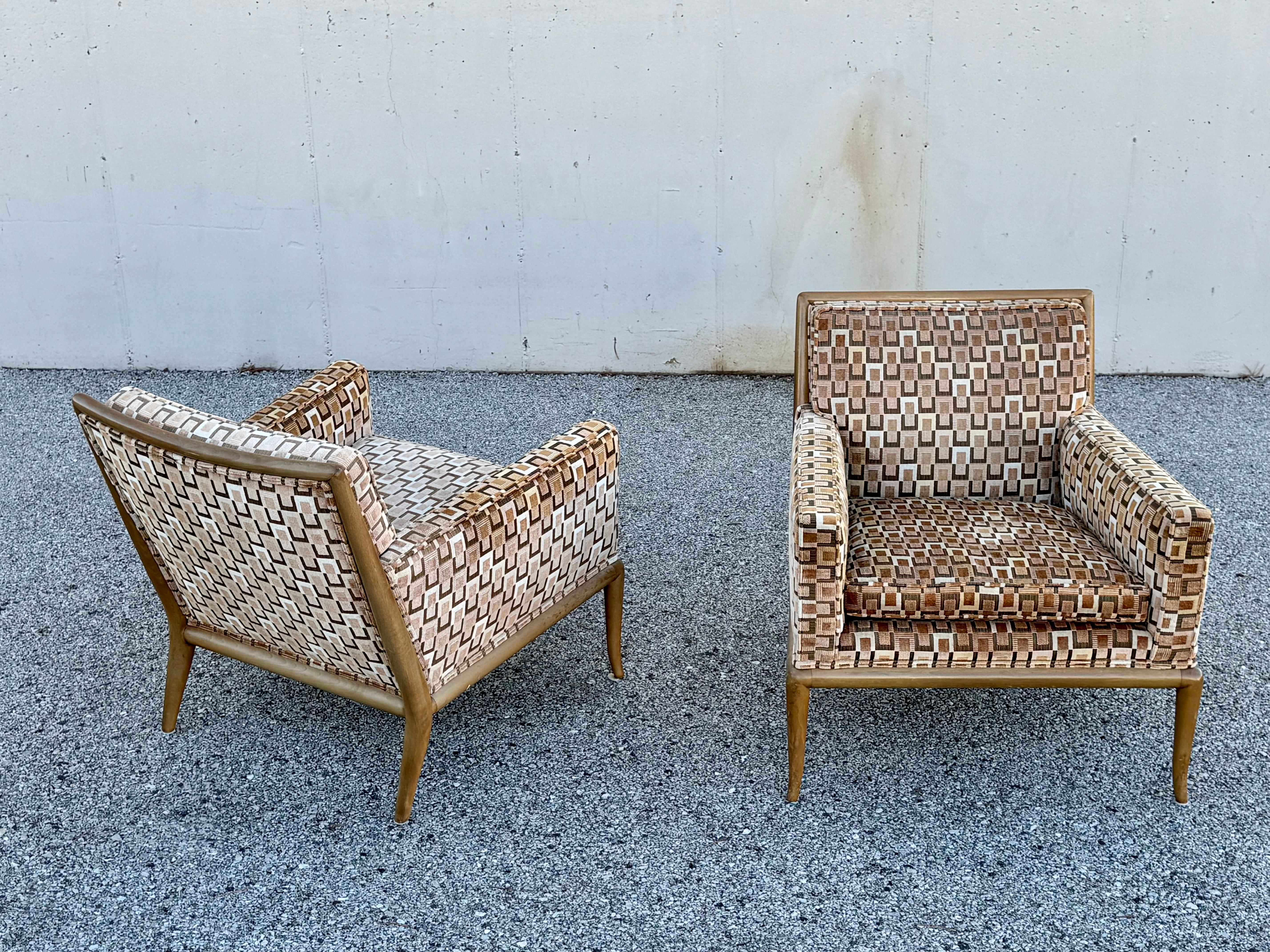 Pair of Elegant 1950s T.H. Robsjohn-Gibbings for Widdicomb Lounge Chairs en Bueno estado para la venta en St. Louis, MO