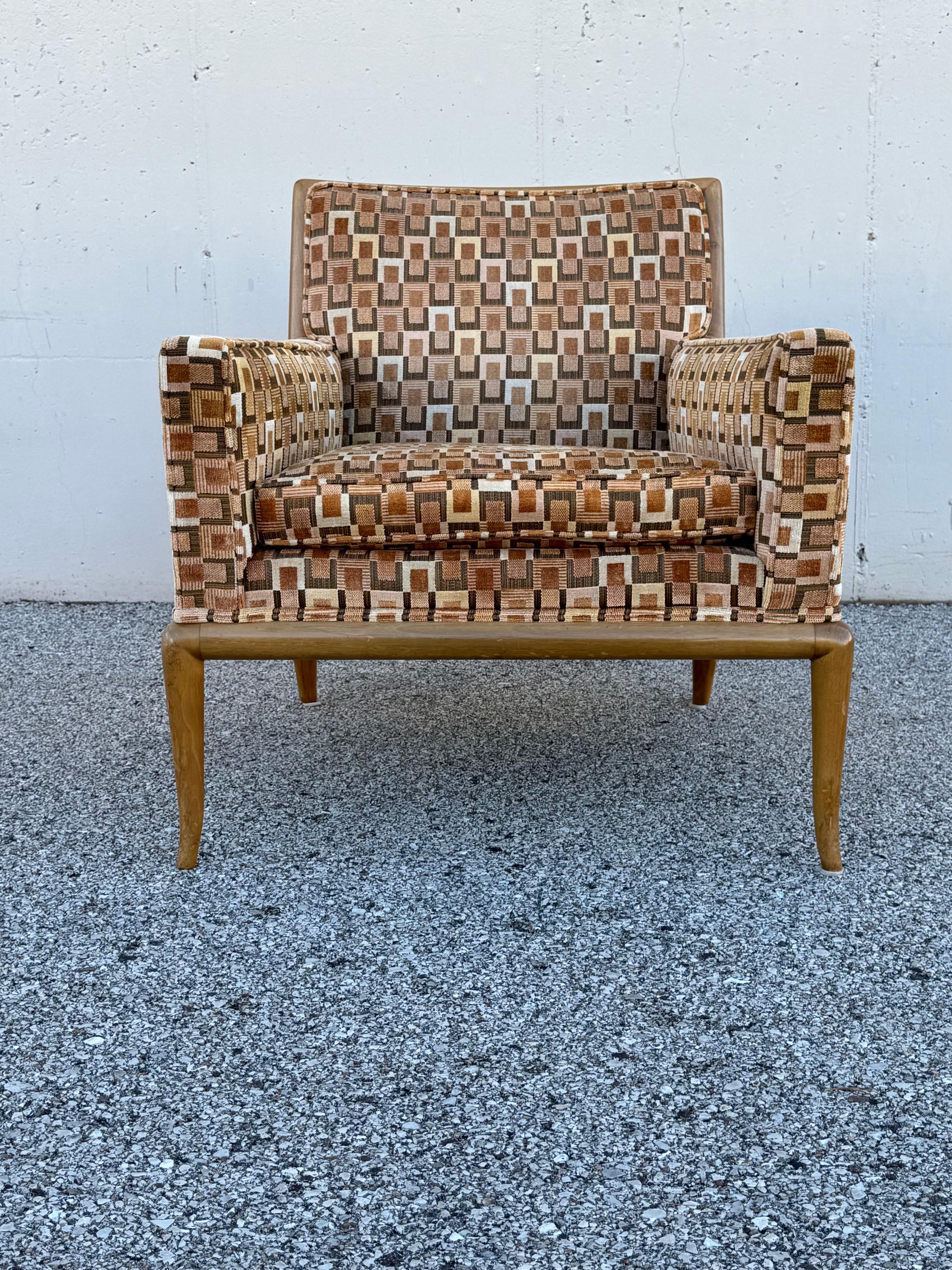 Pair of Elegant 1950s T.H. Robsjohn-Gibbings for Widdicomb Lounge Chairs mediados del siglo XX en venta