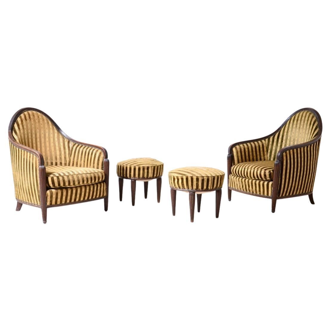 Pair of elegant Art Decò armchairs in shaped wood