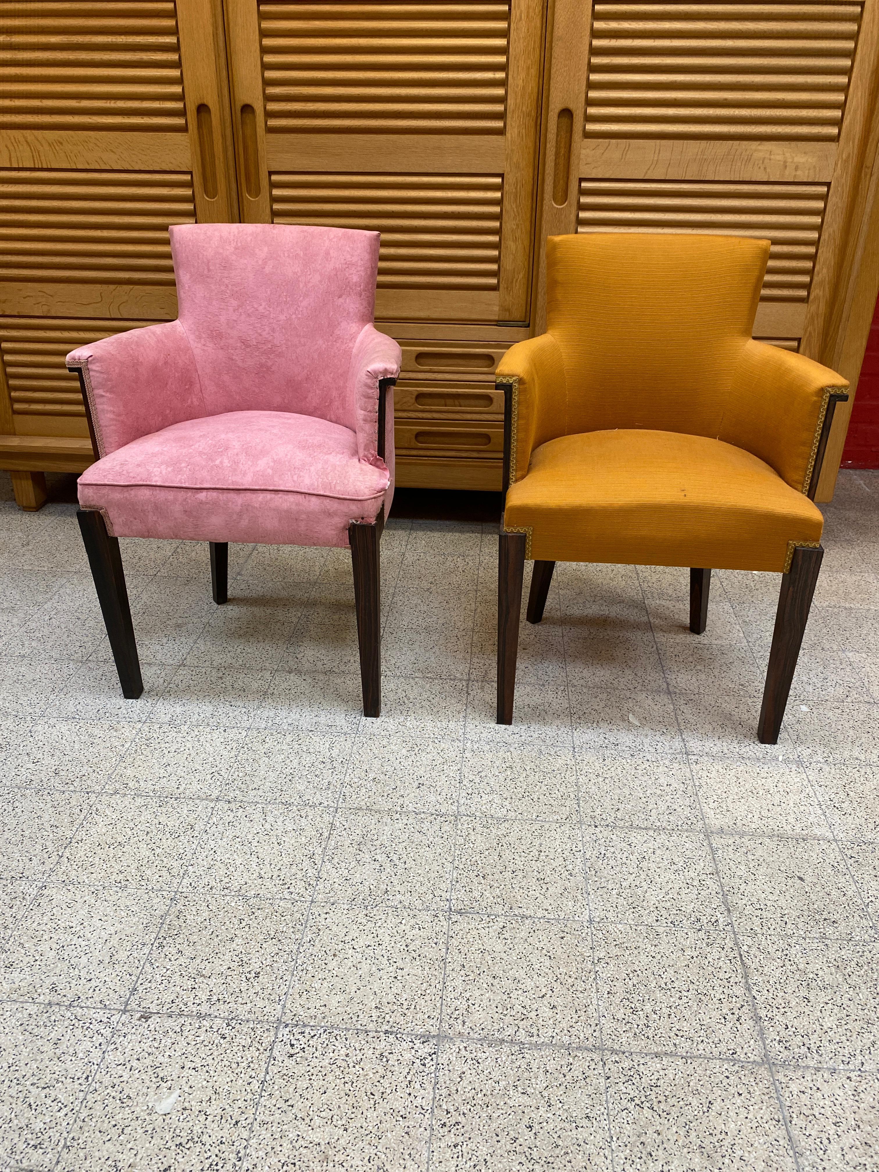 Pair of elegant Art Deco armchairs in the style of Dominique, circa 1930-1940.