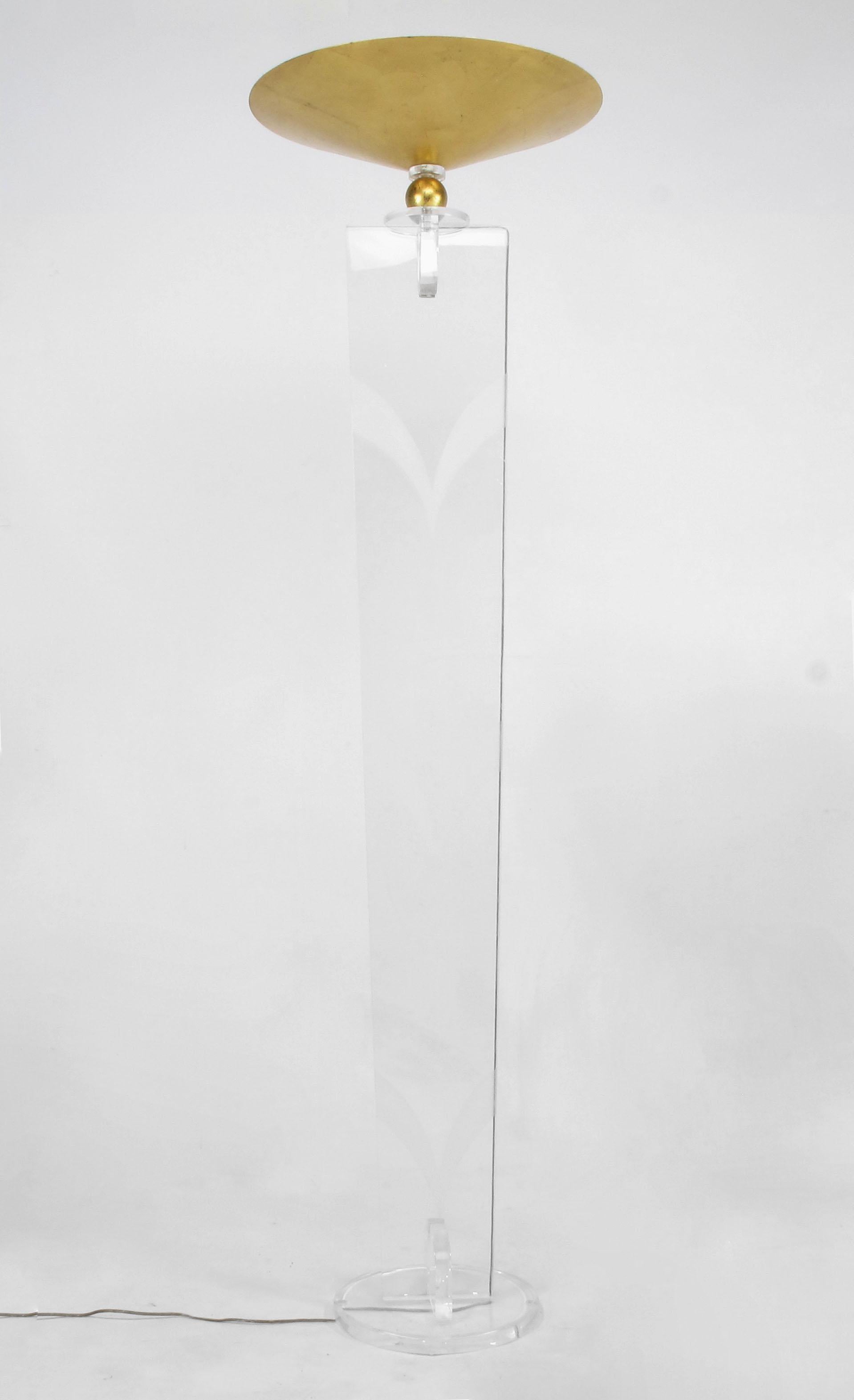 Paar elegante Art-Déco-Revival-Lucite-Torchieres von Hivo Van Teal (Art déco) im Angebot