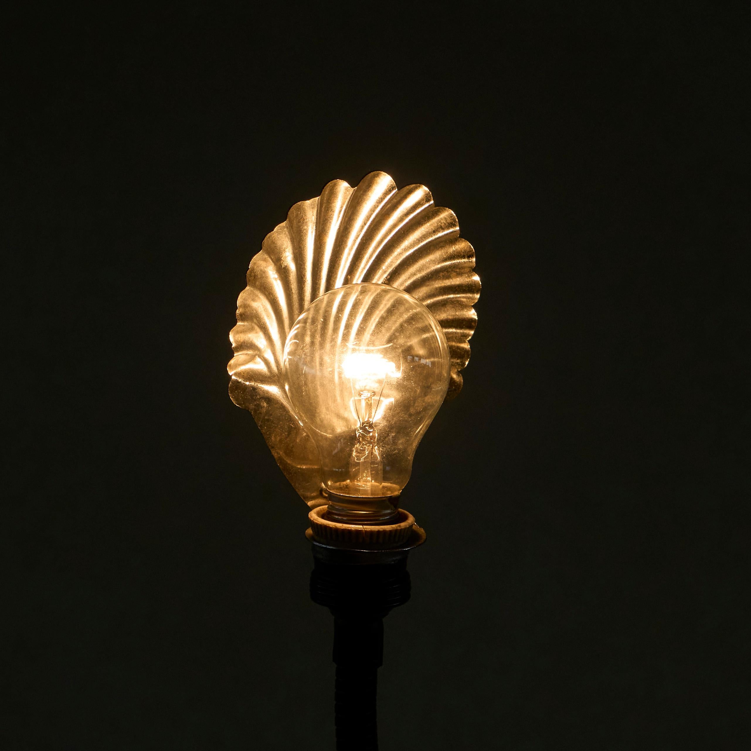 Pair of Elegant Art Deco Shell Shade Table Lamps Belgium 1930s For Sale 5